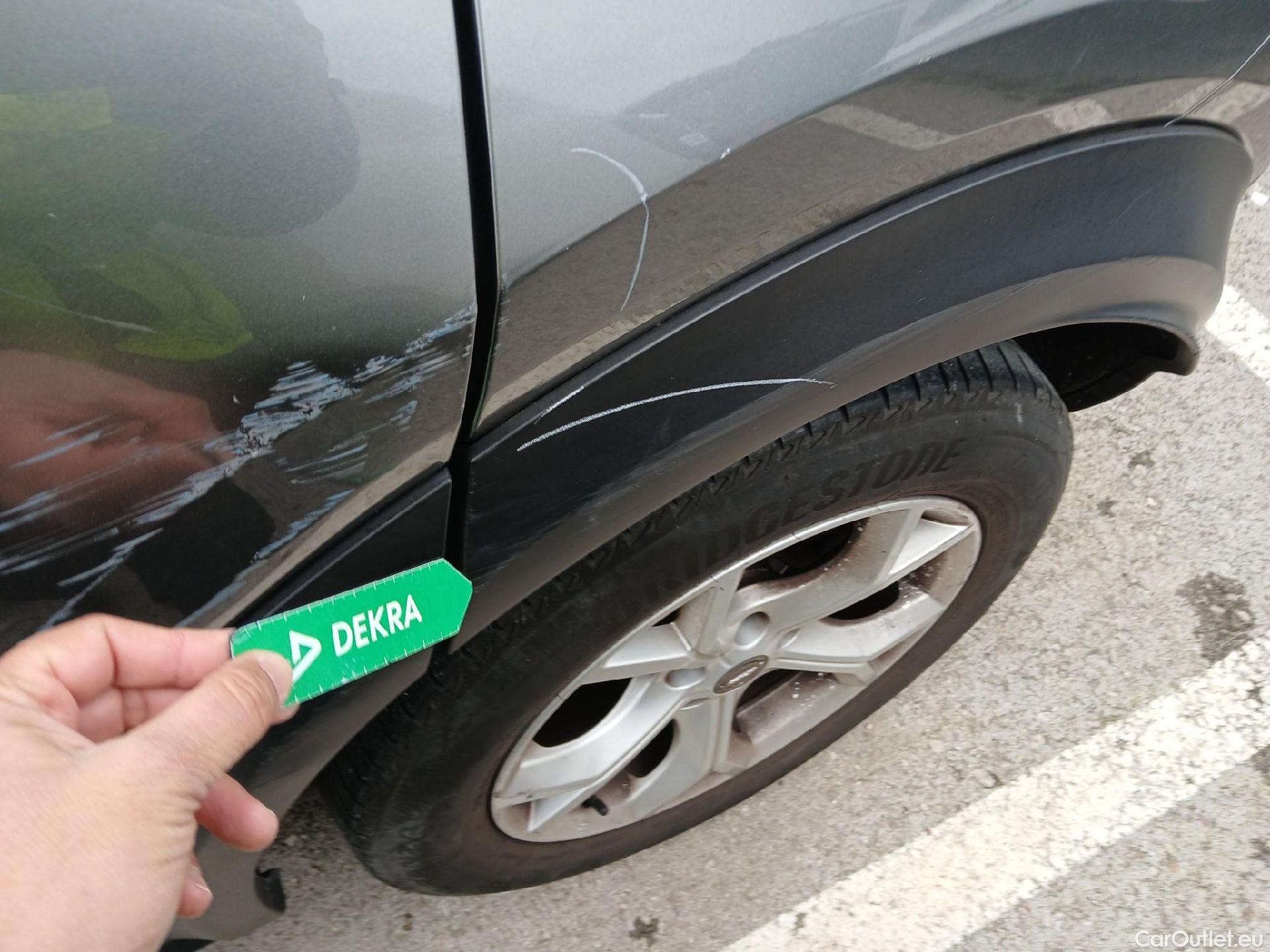  Nissan  Juke NISSAN  / 2019 / 5P / crossover DIG-T 84 kW (114 CV) DCT 7 V N-Connecta (AC2) #16