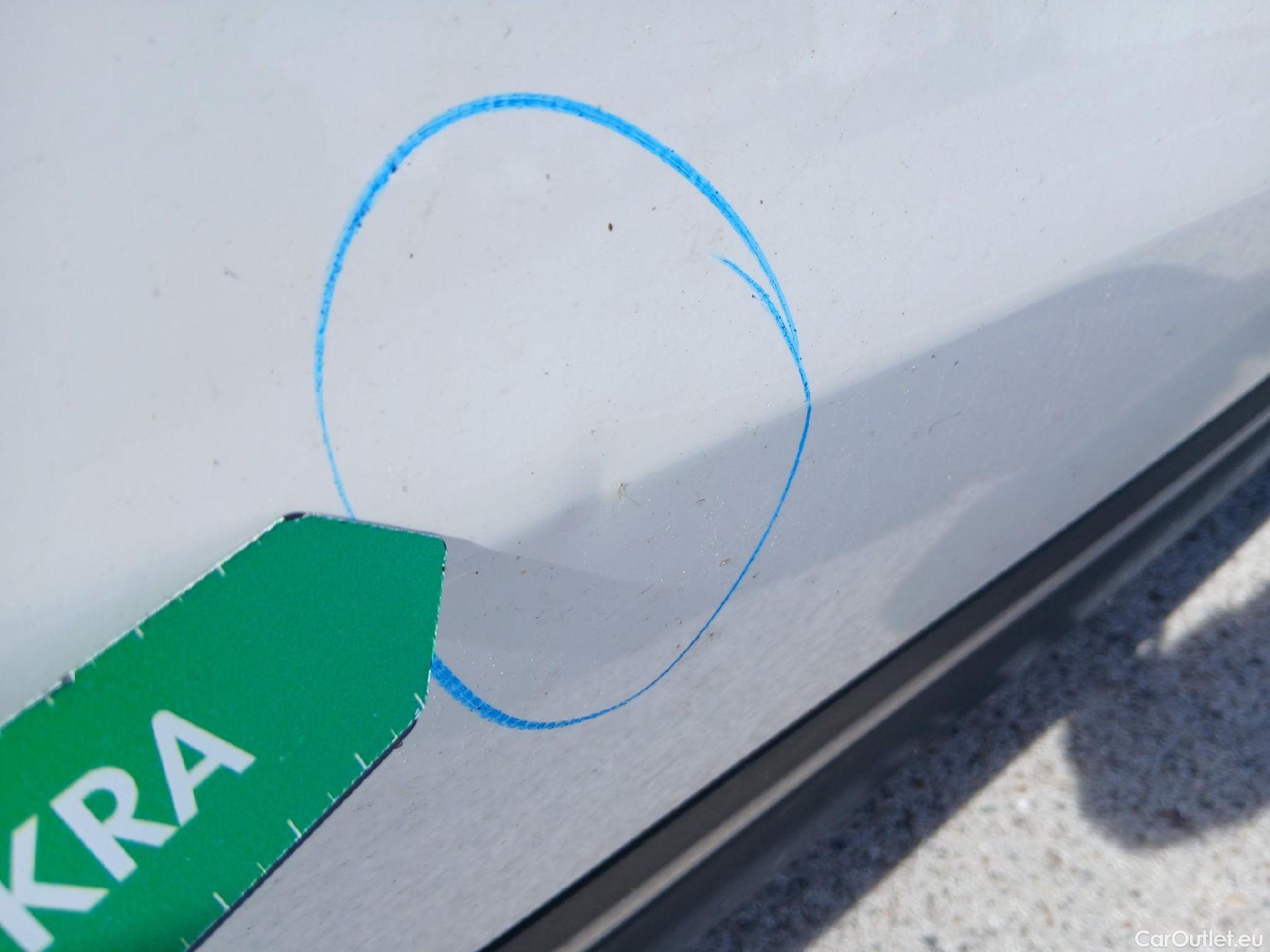  Mercedes  GLA Clase   250 e (247.786)AMG 1.3 AMG Line 220CV AT8 E6d #31