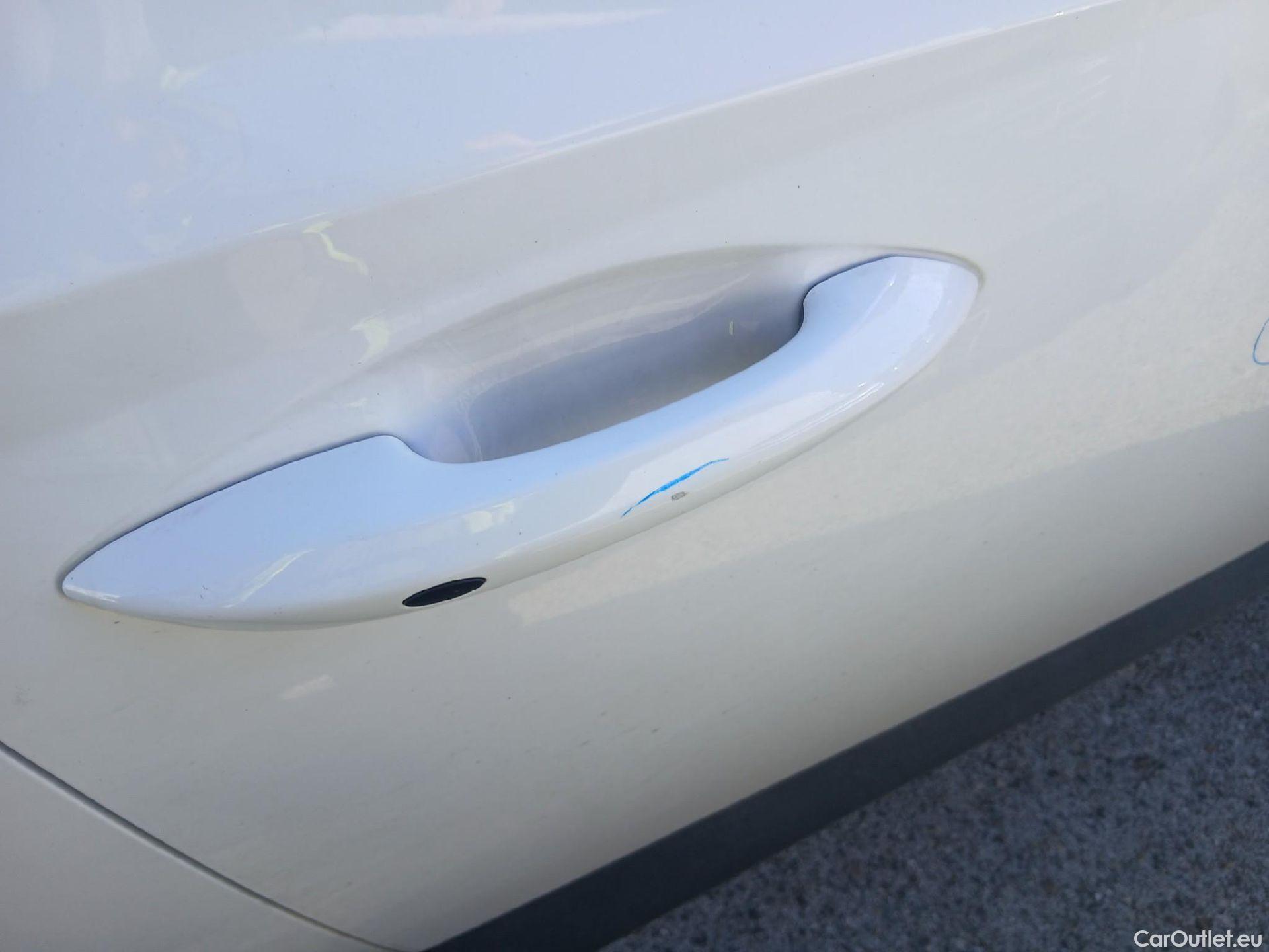  Hyundai  Tucson HYUNDAI  / 2020 / 5P / todoterreno 1.6 TGDI 169kW HEV Tecno Auto 2C #36