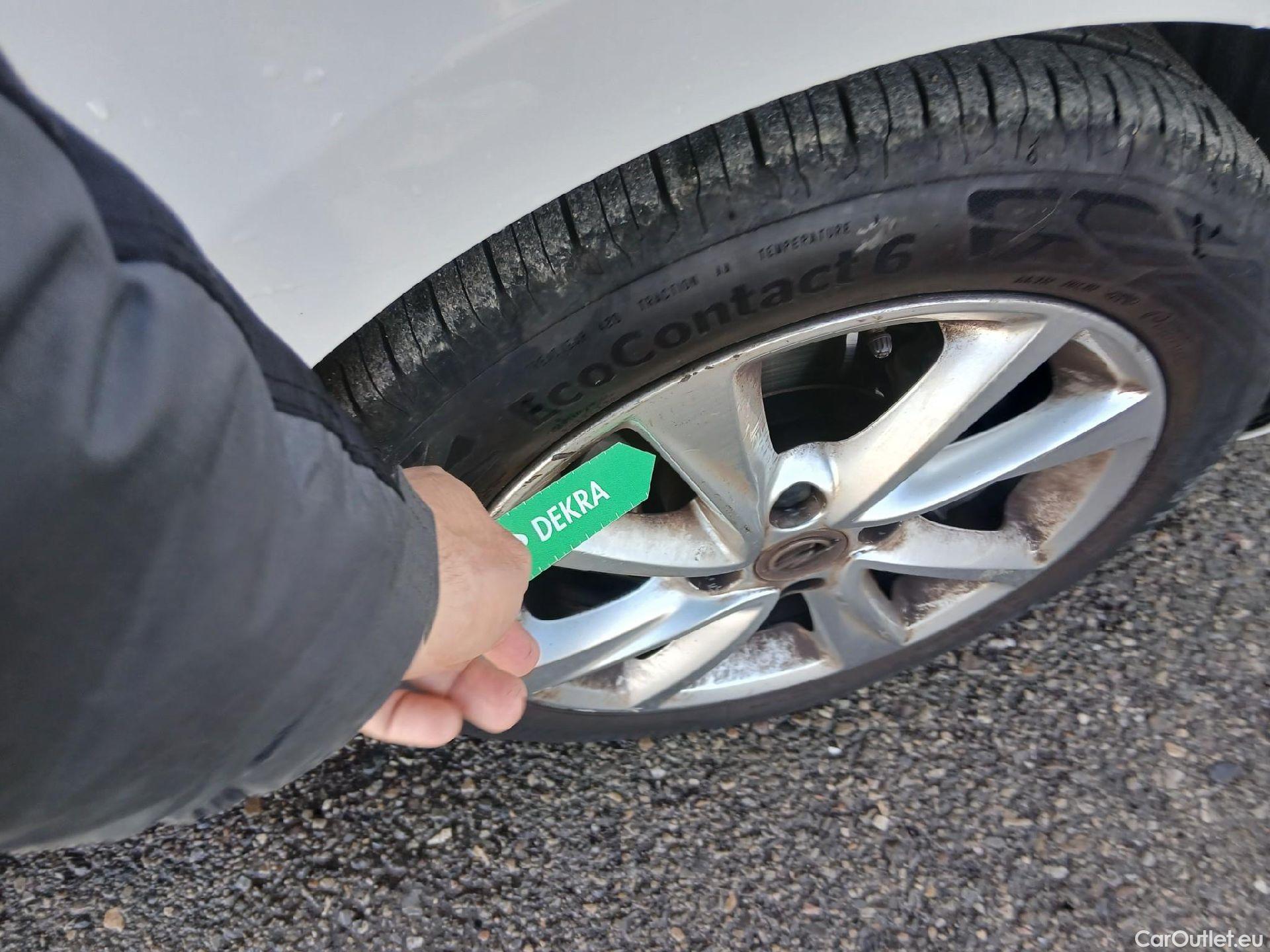  Opel  Corsa OPEL  1.2T XHL 74kW (100CV) Elegance #41