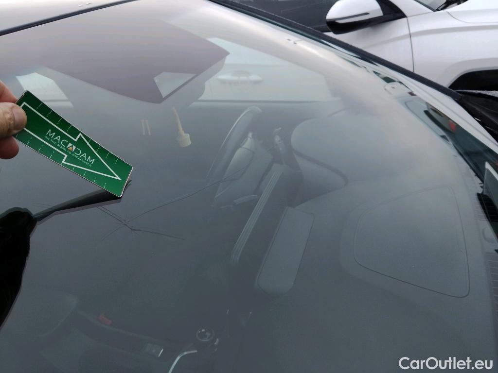  Hyundai  Konna HYUNDAI Kona / 2020 / 5P / todoterreno 1.6 GDI HEV Maxx DCT #2