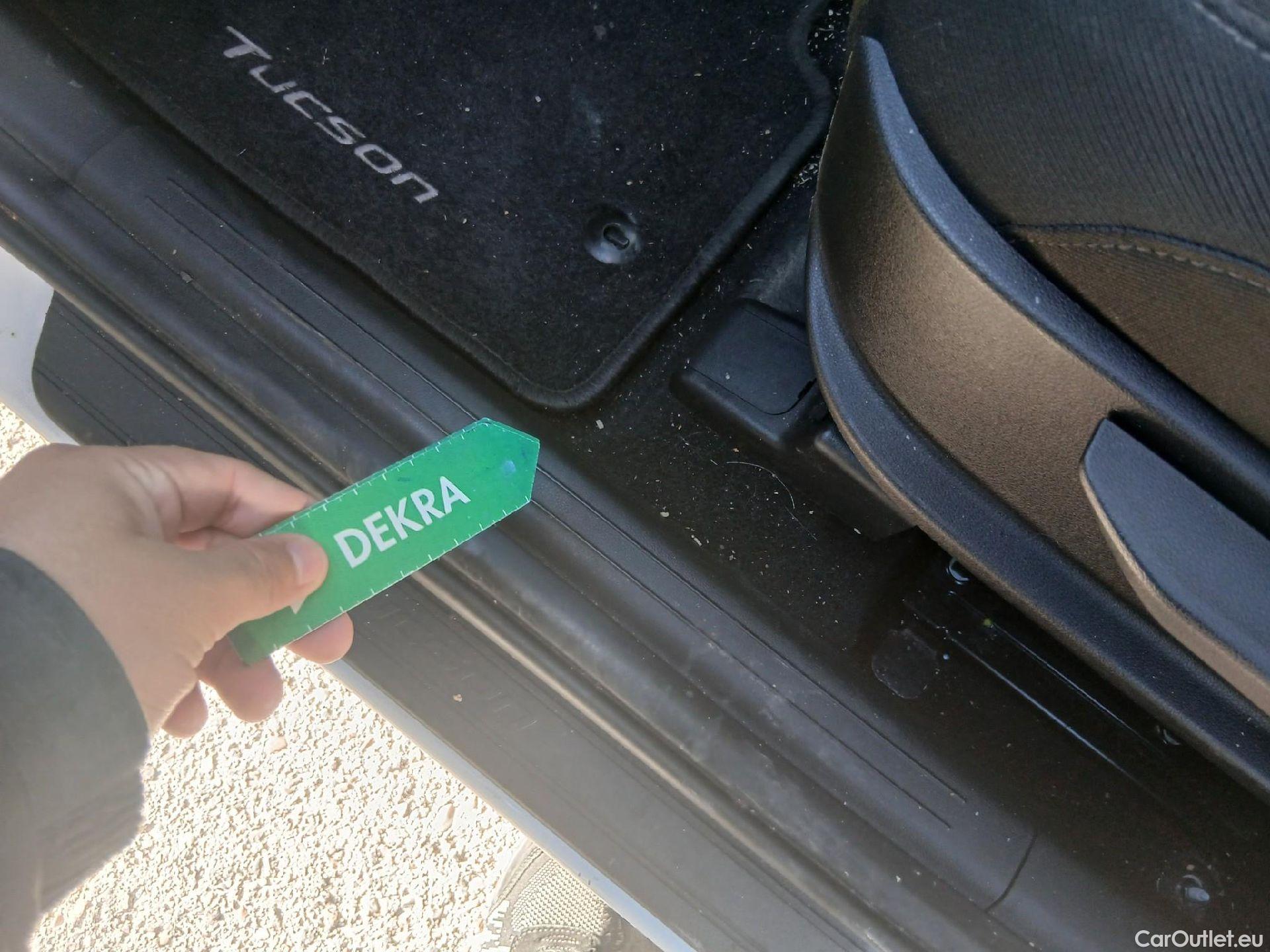  Hyundai  Tucson HYUNDAI  / 2020 / 5P / todoterreno 1.6 TGDI 169kW HEV Tecno Auto 2C #2