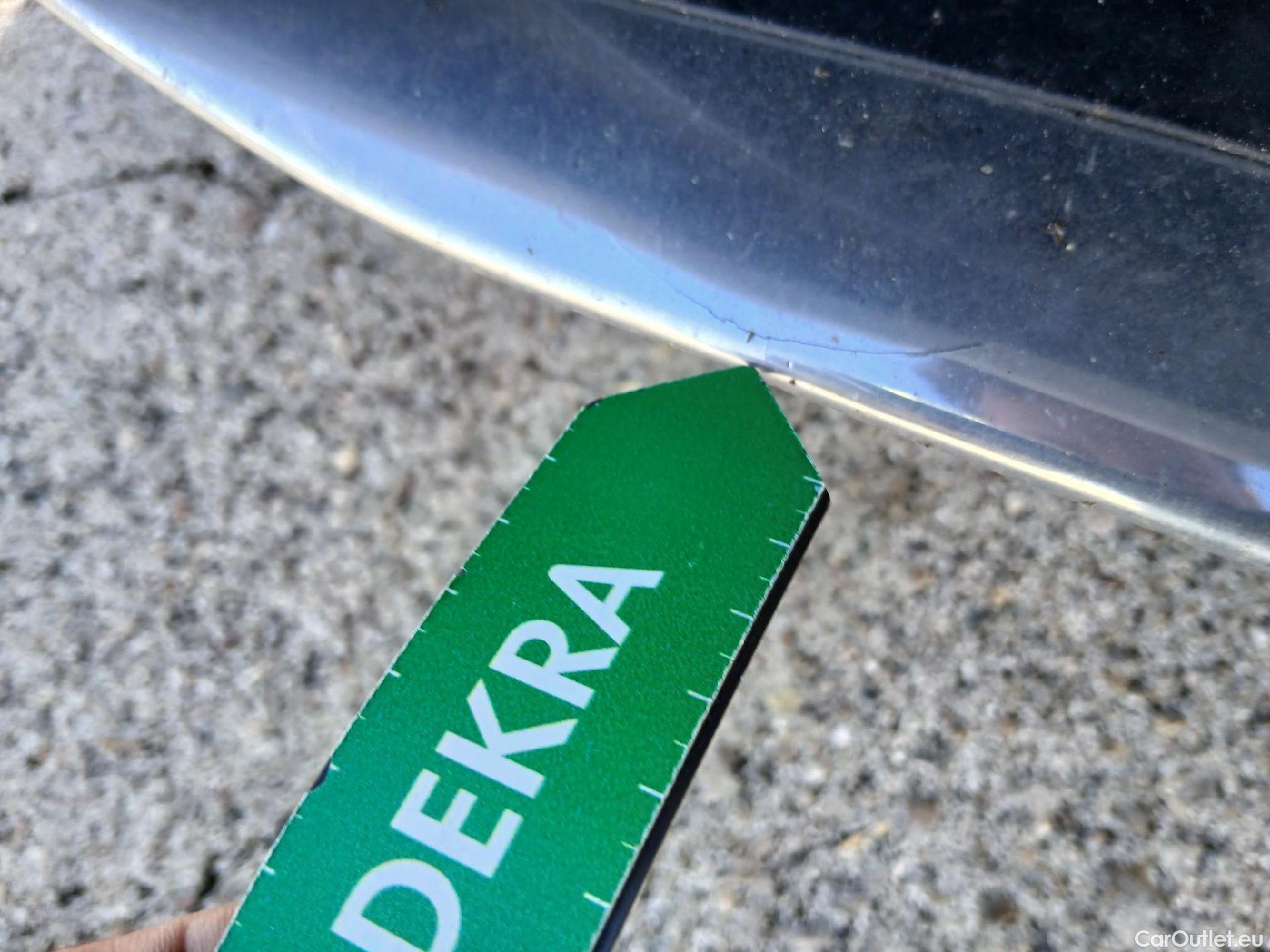  Mercedes  GLA Clase   250 e (247.786)AMG 1.3 AMG Line 220CV AT8 E6d #5