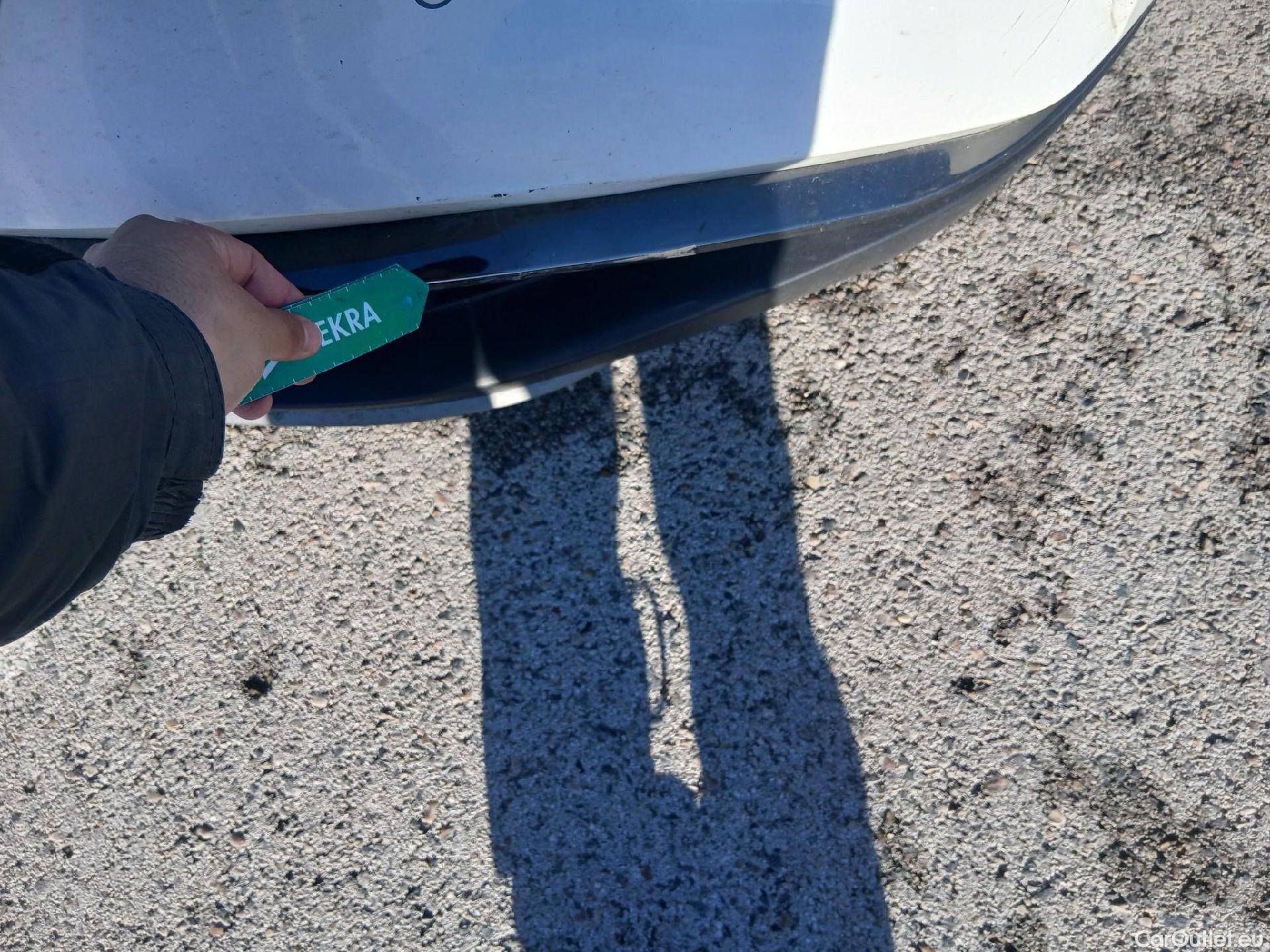  Hyundai  Tucson HYUNDAI  / 2020 / 5P / todoterreno 1.6 TGDI 169kW HEV Tecno Auto 2C #9