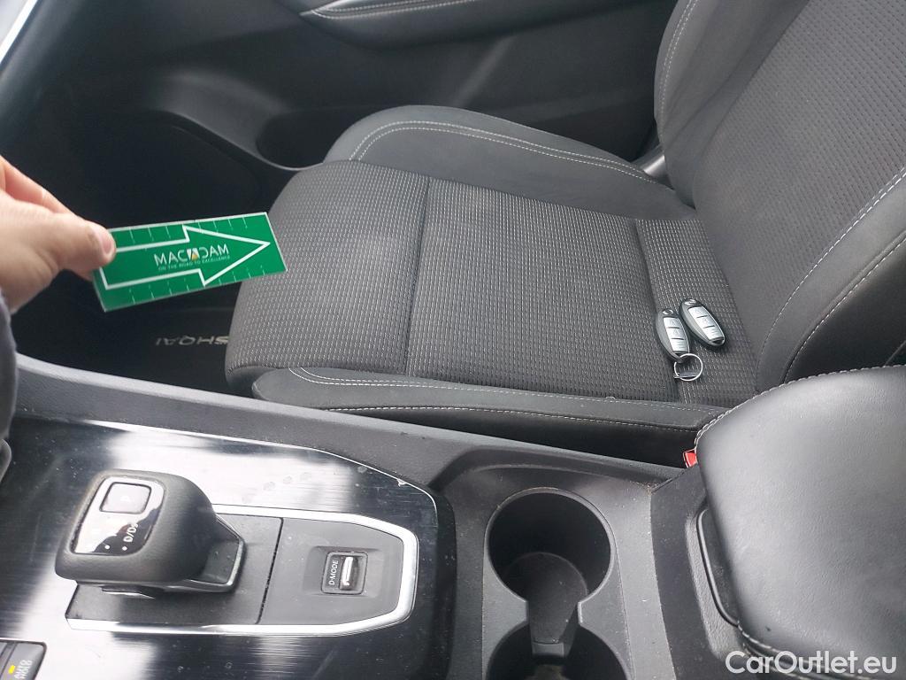  Nissan  Qashqai NISSAN  / 2021 / 5P / todoterreno DIG-T 116kW (158CV) mHEV Xtronic Acenta (AC) #16