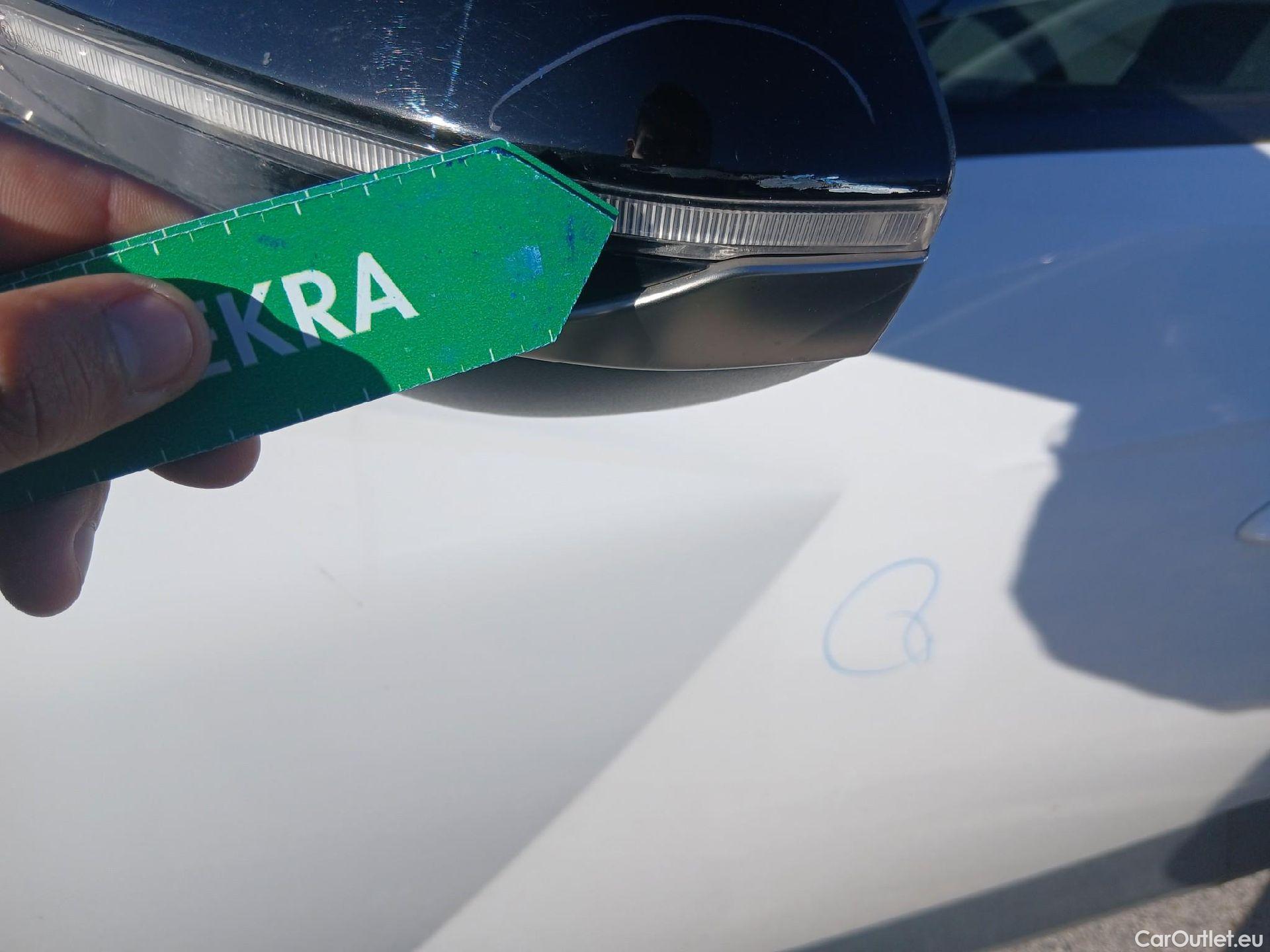  Hyundai  Tucson HYUNDAI  / 2020 / 5P / todoterreno 1.6 TGDI 169kW HEV Tecno Auto 2C #25