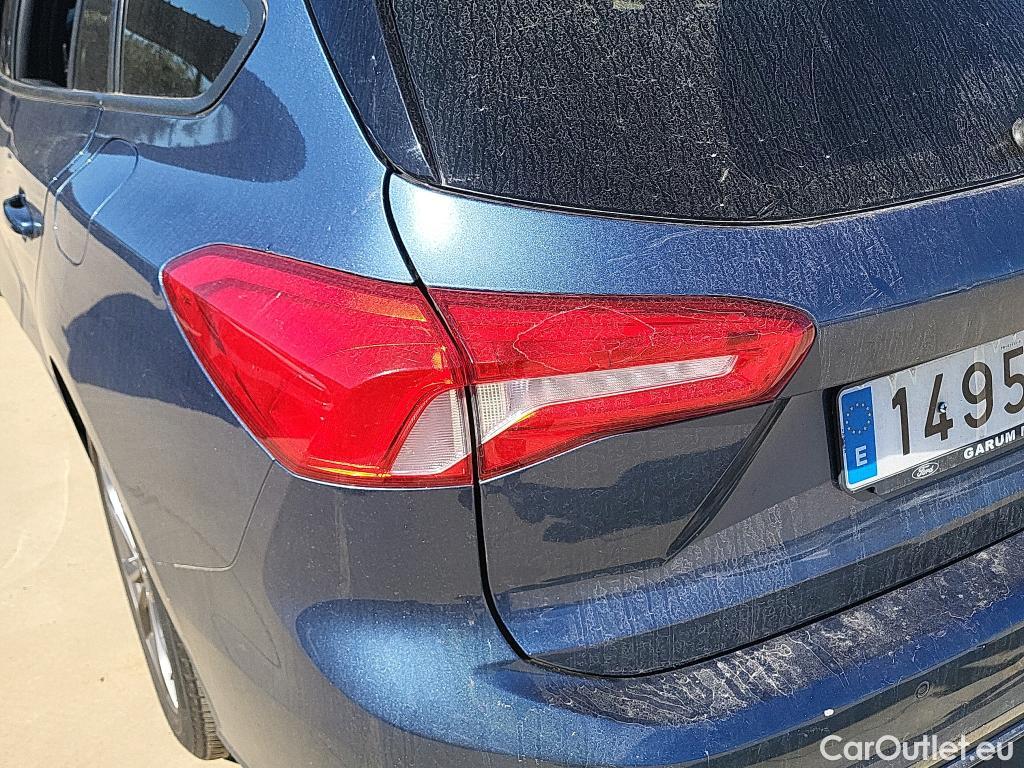  Ford  Focus FORD  / 2018 / 5P / familiar 1.5 Ecoboost 110kW ST-Line Auto SB #1