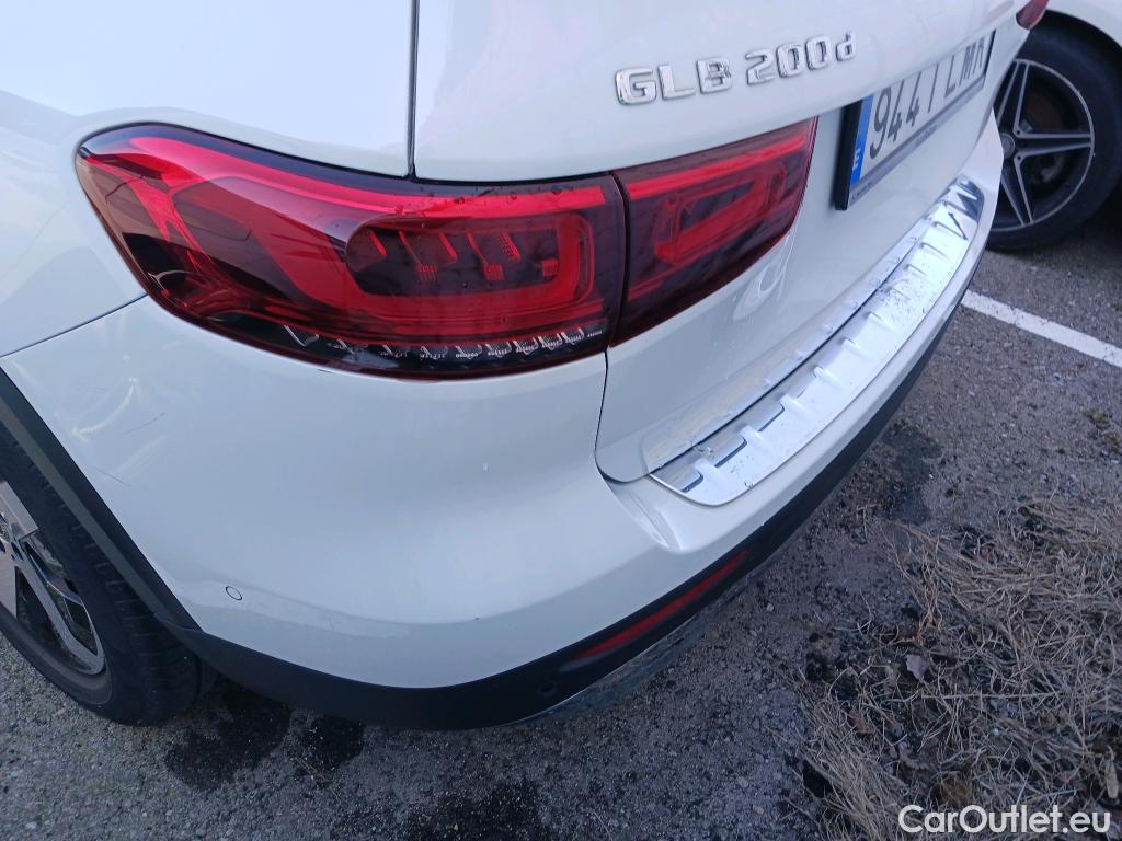  Mercedes  GLB MERCEDES-BENZ  / 2019 / 5P / todoterreno 2.0  200 D 4MATIC DCT 110KW (150CV) #19