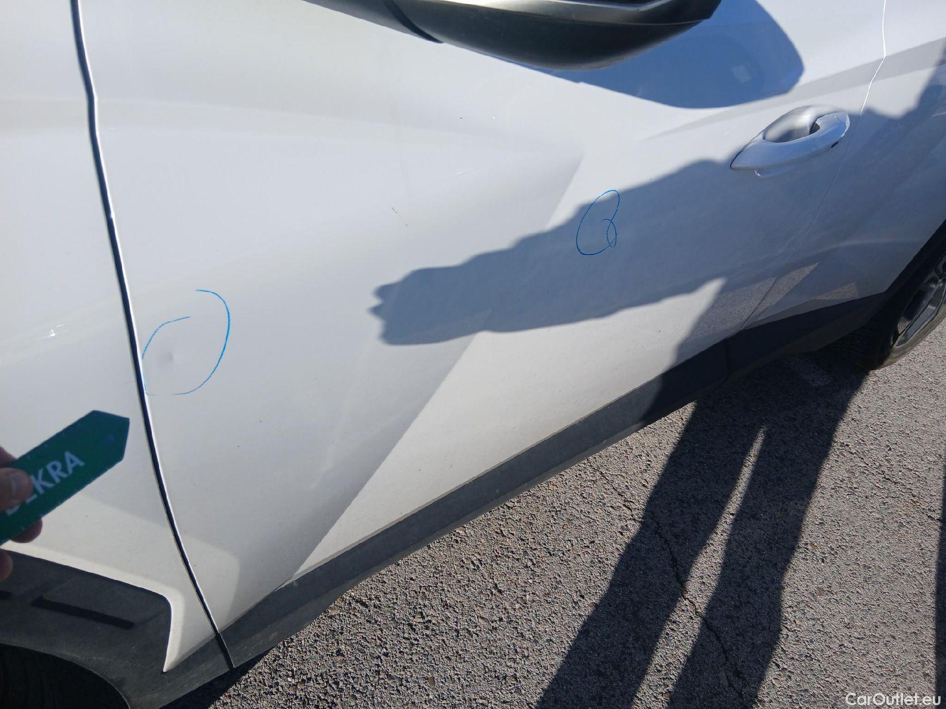  Hyundai  Tucson HYUNDAI  / 2020 / 5P / todoterreno 1.6 TGDI 169kW HEV Tecno Auto 2C #20