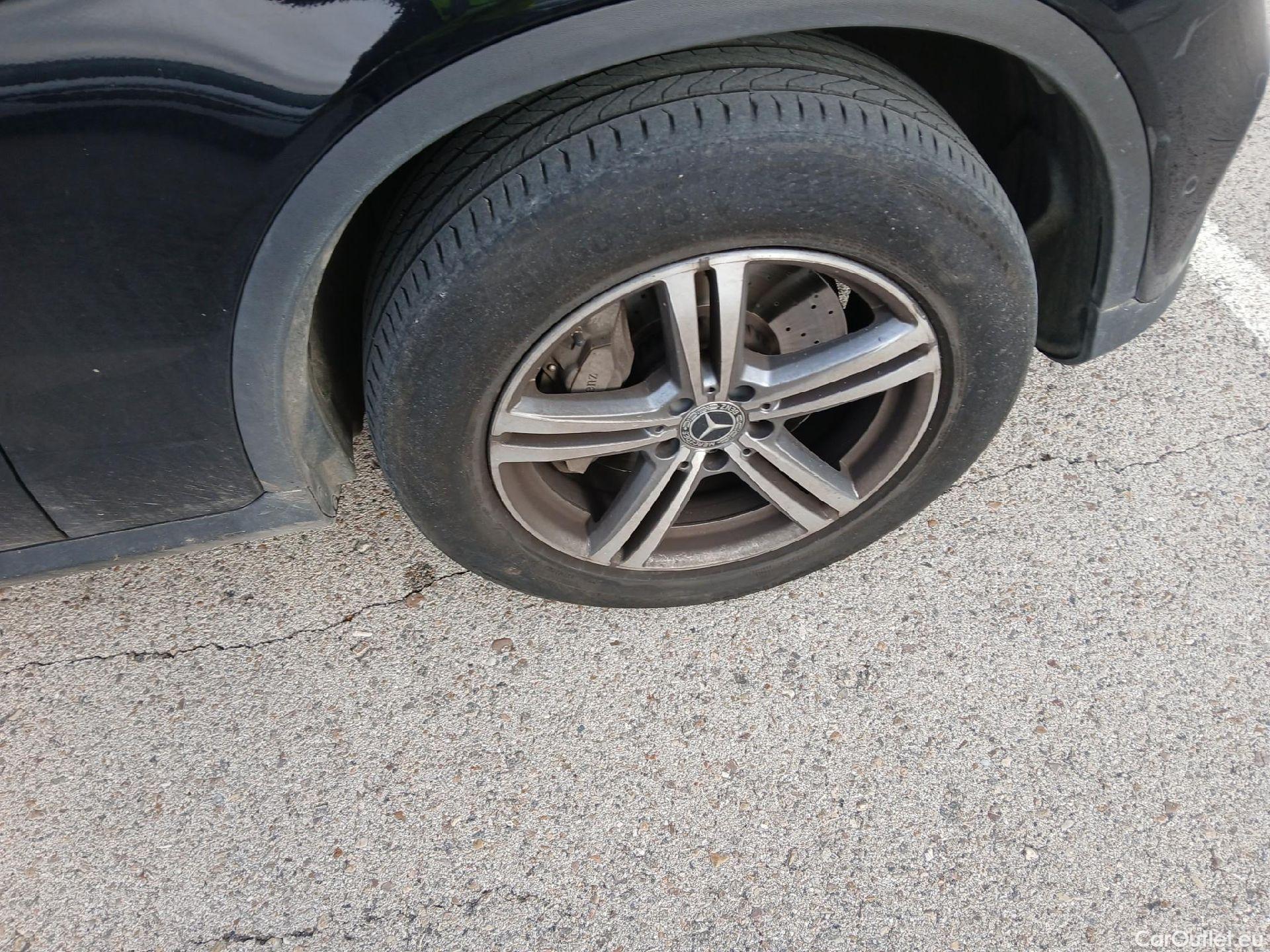  Mercedes  G-Klasee MERCEDES-BENZ Clase GLC / 2019 / 5P / todoterreno GLC 300 de 4MATIC #11