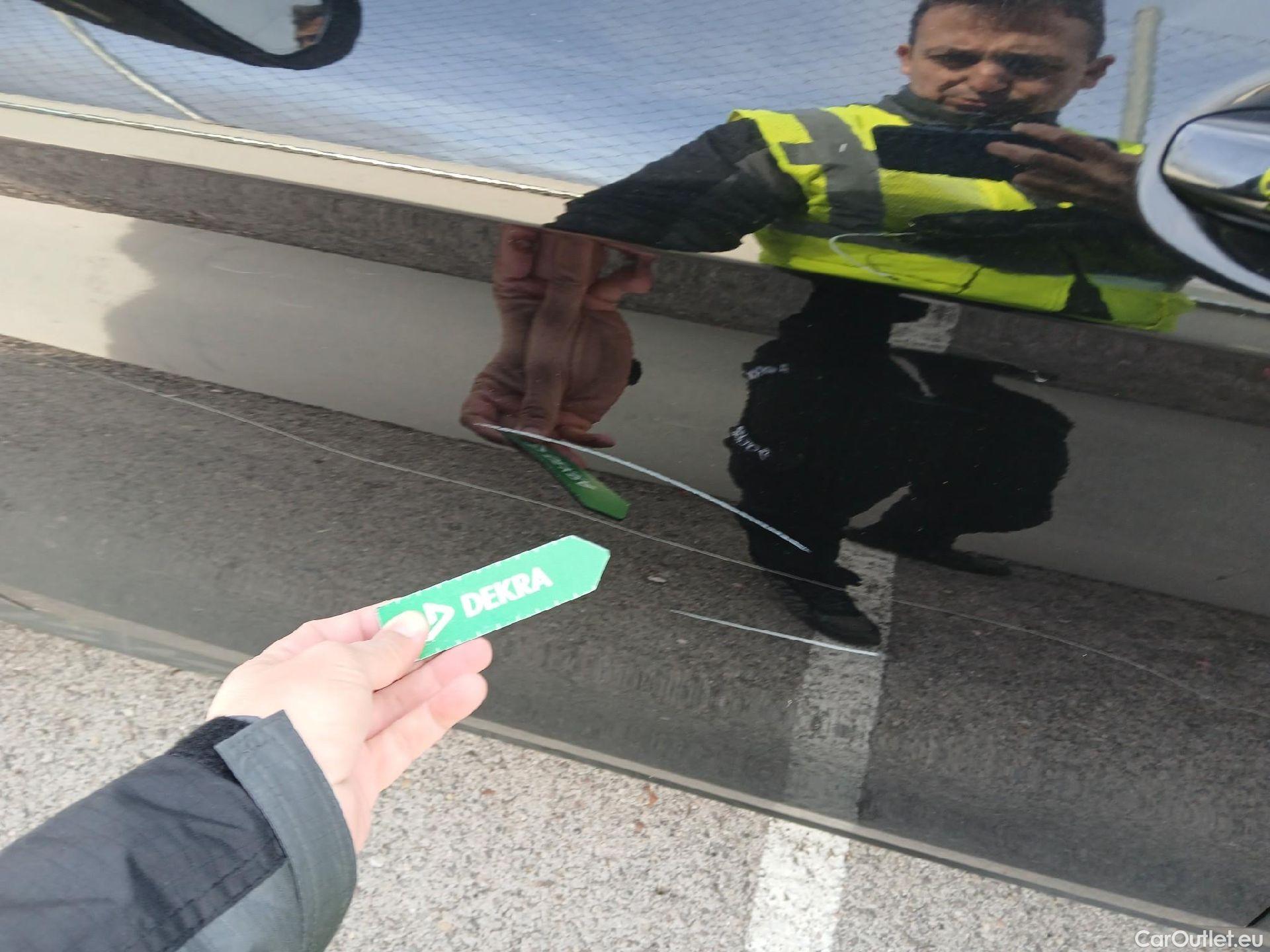  Mercedes  G-Klasee MERCEDES-BENZ Clase GLC / 2019 / 5P / todoterreno GLC 300 de 4MATIC #19