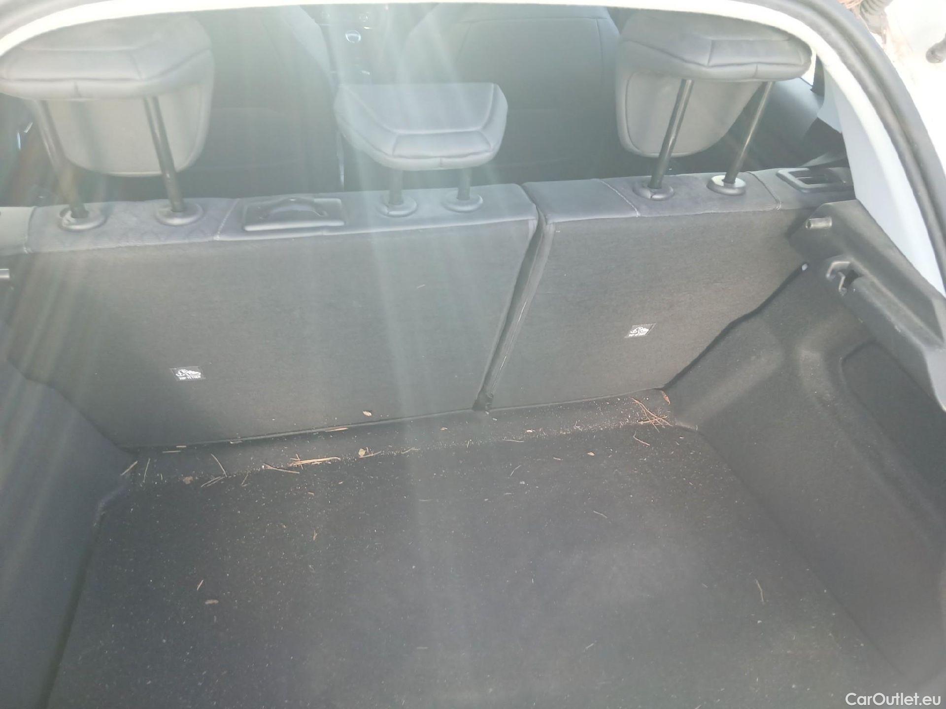  Opel  Corsa OPEL  1.2T XHL 74kW (100CV) Elegance #42