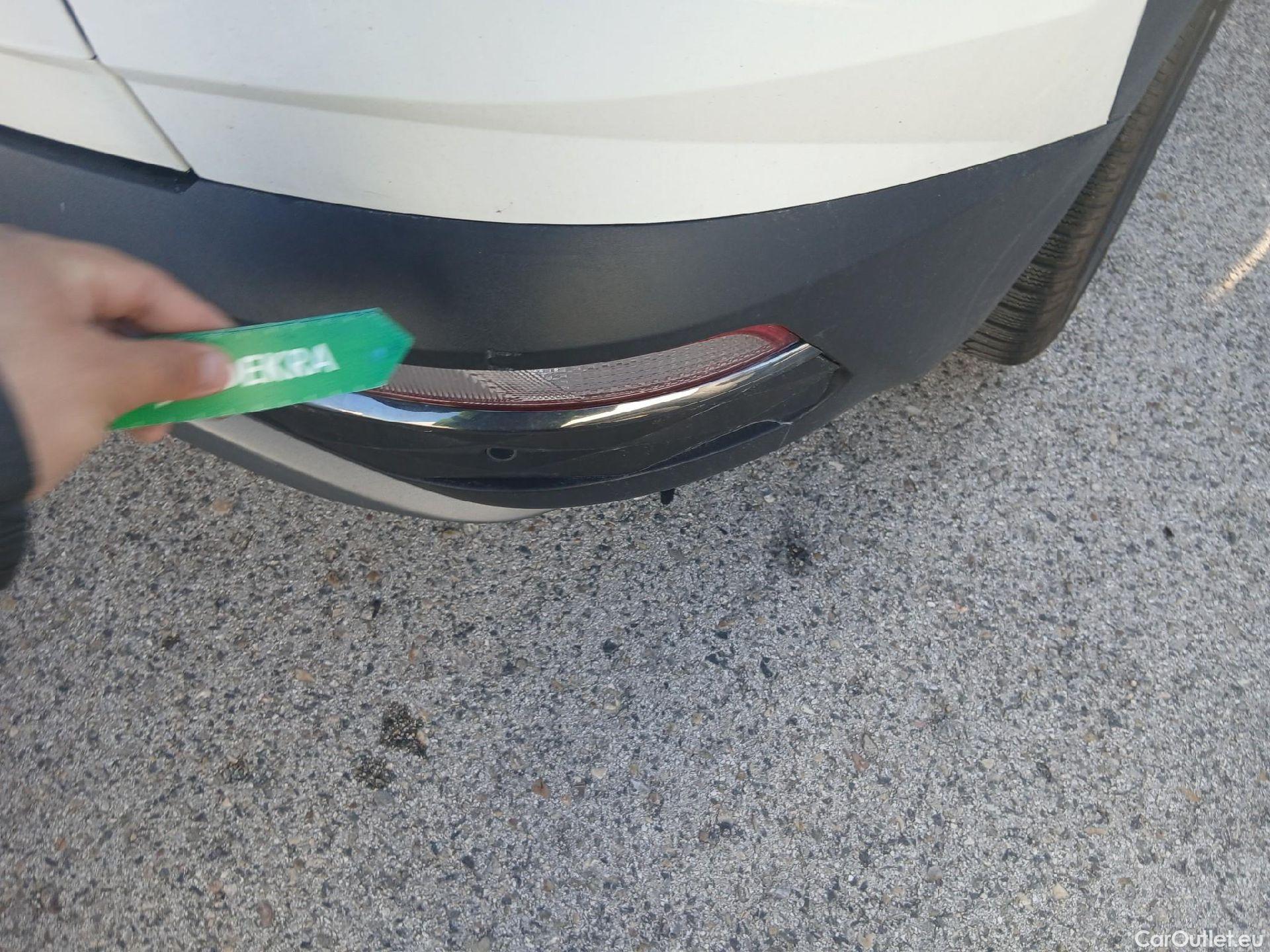  Hyundai  Tucson HYUNDAI  / 2020 / 5P / todoterreno 1.6 TGDI 169kW HEV Tecno Auto 2C #28