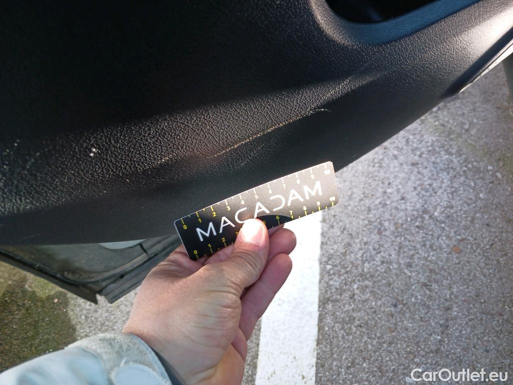  Mercedes  GLB MERCEDES-BENZ  / 2019 / 5P / todoterreno 2.0  200 D 4MATIC DCT 110KW (150CV) #10