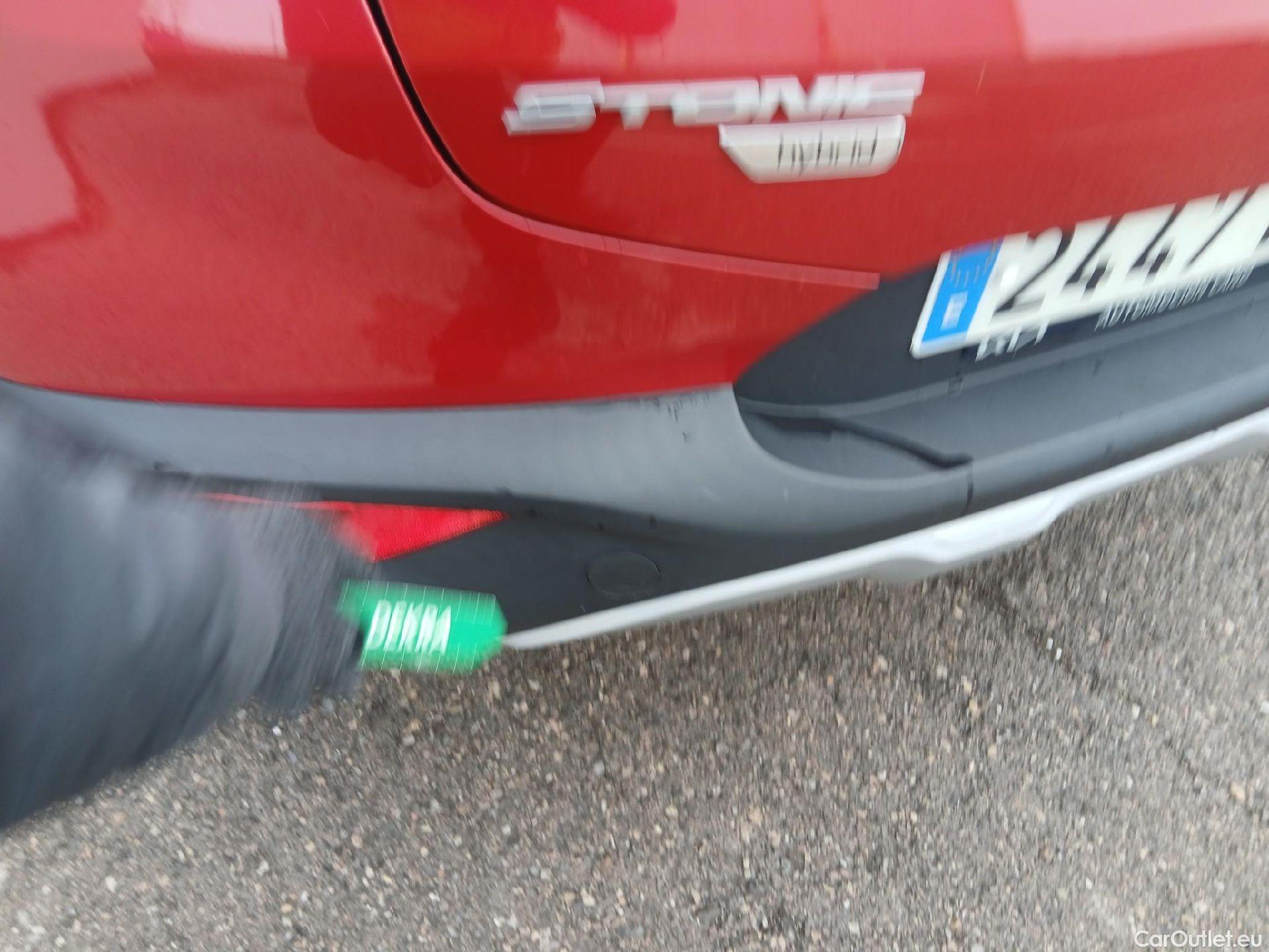  KIA  STONIC KIA  / 2017 / 5P / todoterreno 1.0 T-GDi 74kW (100CV) MHEV iMT Concept #17