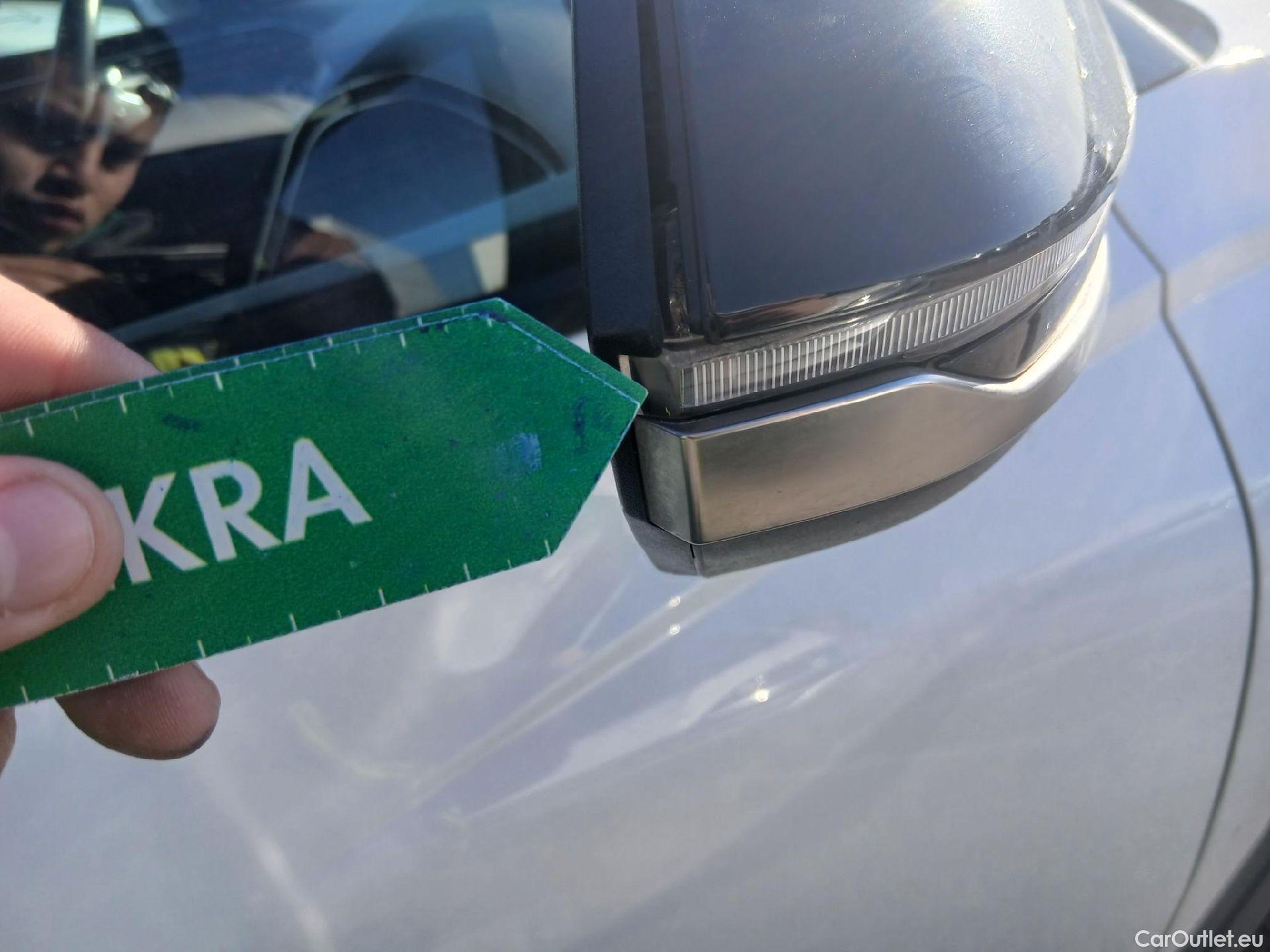  Hyundai  Tucson HYUNDAI  / 2020 / 5P / todoterreno 1.6 TGDI 169kW HEV Tecno Auto 2C #32