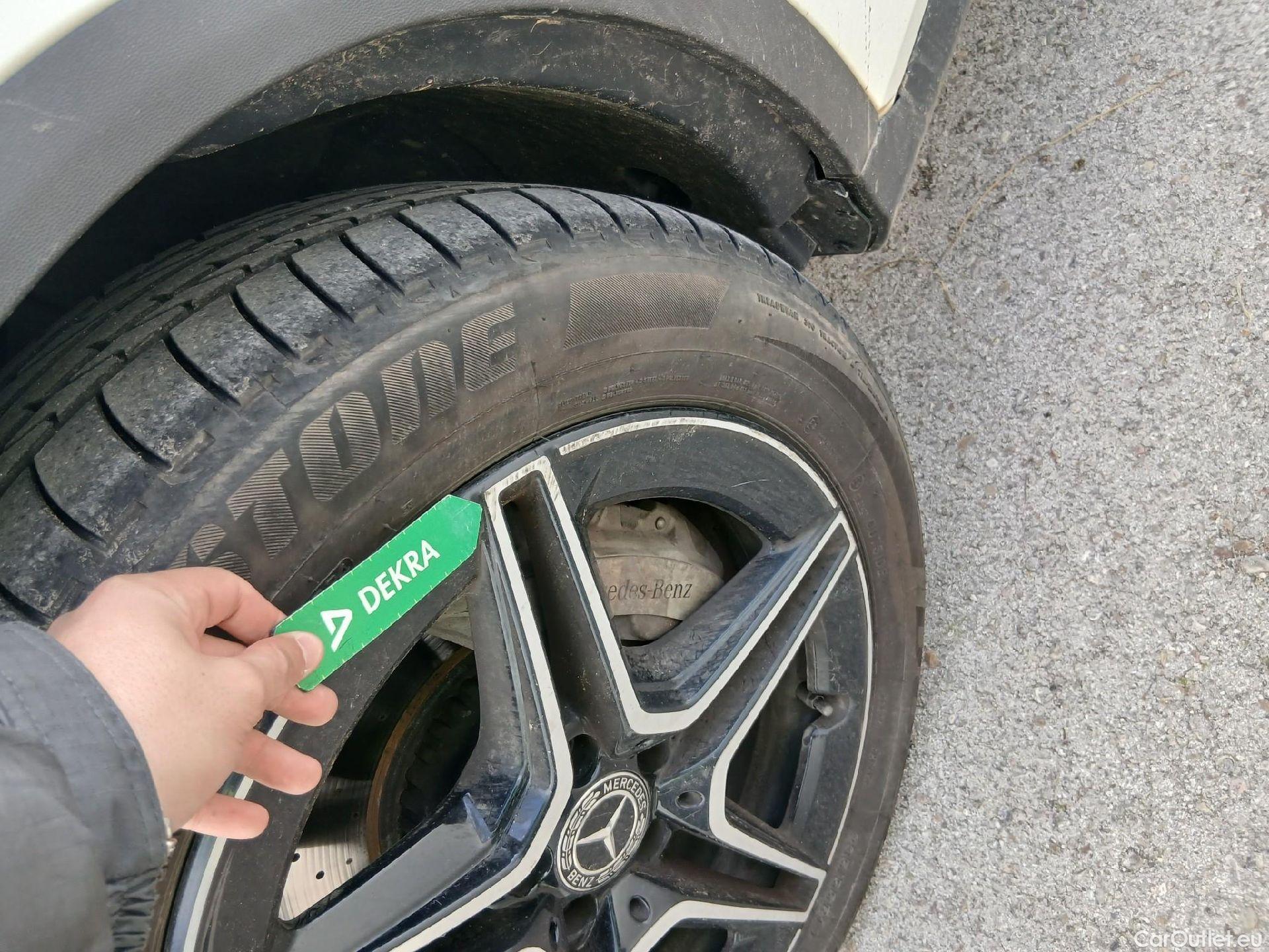  Mercedes  G-Klasee MERCEDES-BENZ Clase GLC / 2019 / 5P / todoterreno GLC 220 d 4MATIC #5