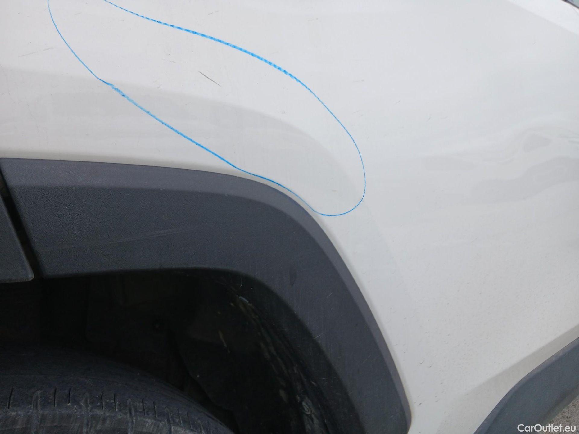  Toyota  RAV4 TOYOTA  / 2018 / 5P / todoterreno 2.5l 220H Advance #34