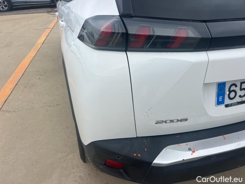  Peugeot  2008 PEUGEOT  / 2019 / 5P / todoterreno Allure BlueHDI 81kW (110CV) #5