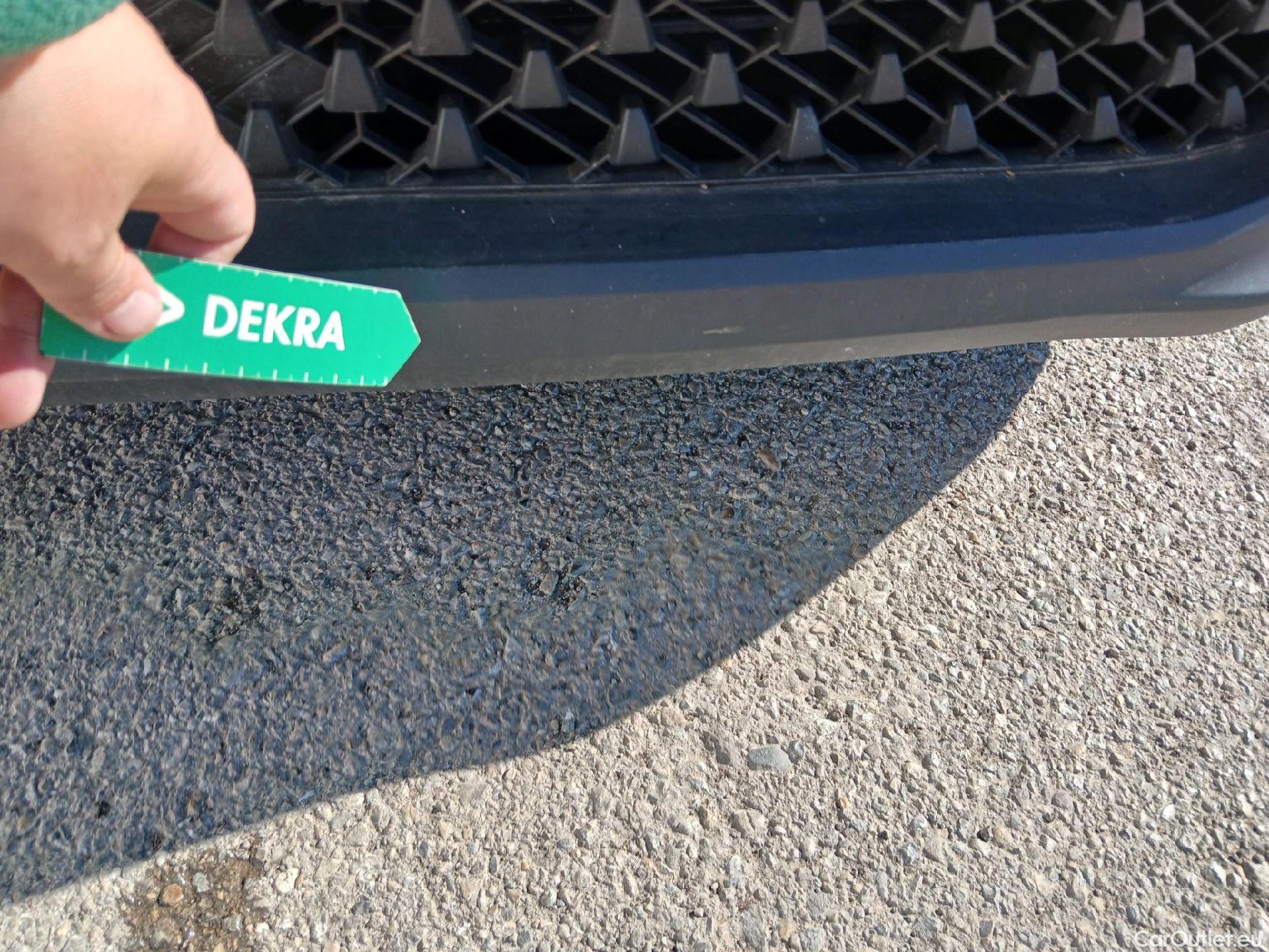  Toyota  Aygo X TOYOTA  Cross / 2022 / 5P / todoterreno 1.0 VVT-I 72CV Play #8