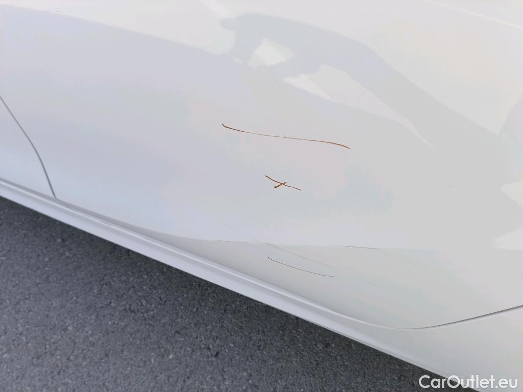  Opel  Corsa OPEL  1.2T XHL 74kW (100CV) Elegance #10