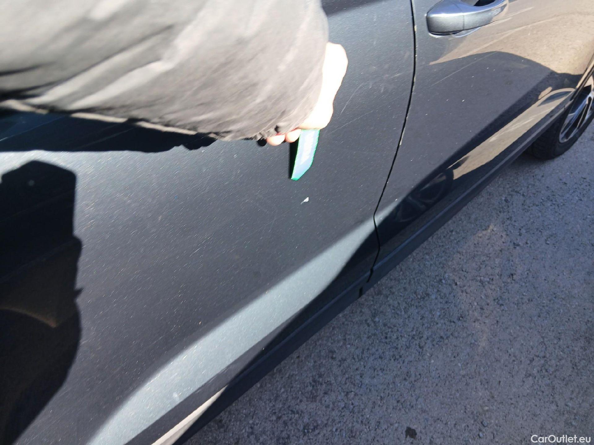  Seat  ATECA SEAT  1.5 TSI 110kW DSG S&S Style Go #27