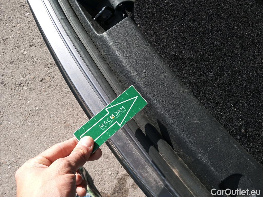  Tesla  Model Y TESLA  / 2020 / 5P / todoterreno Gran Autonomía 4WD #10