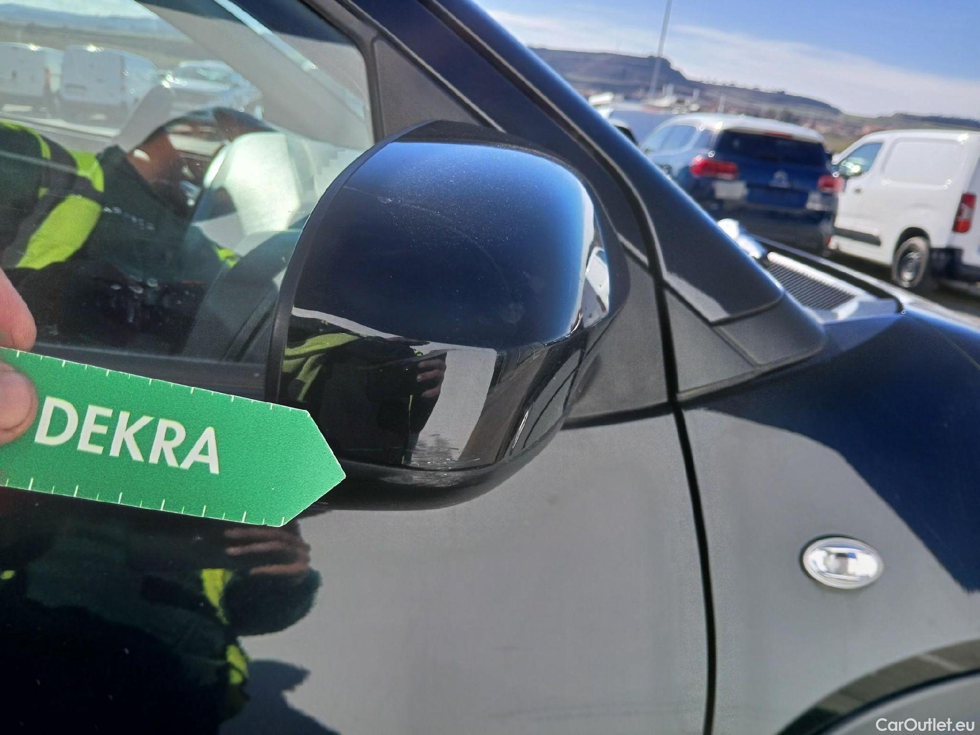  Toyota  Aygo X TOYOTA  Cross / 2022 / 5P / todoterreno 1.0 VVT-I 72CV Play #40