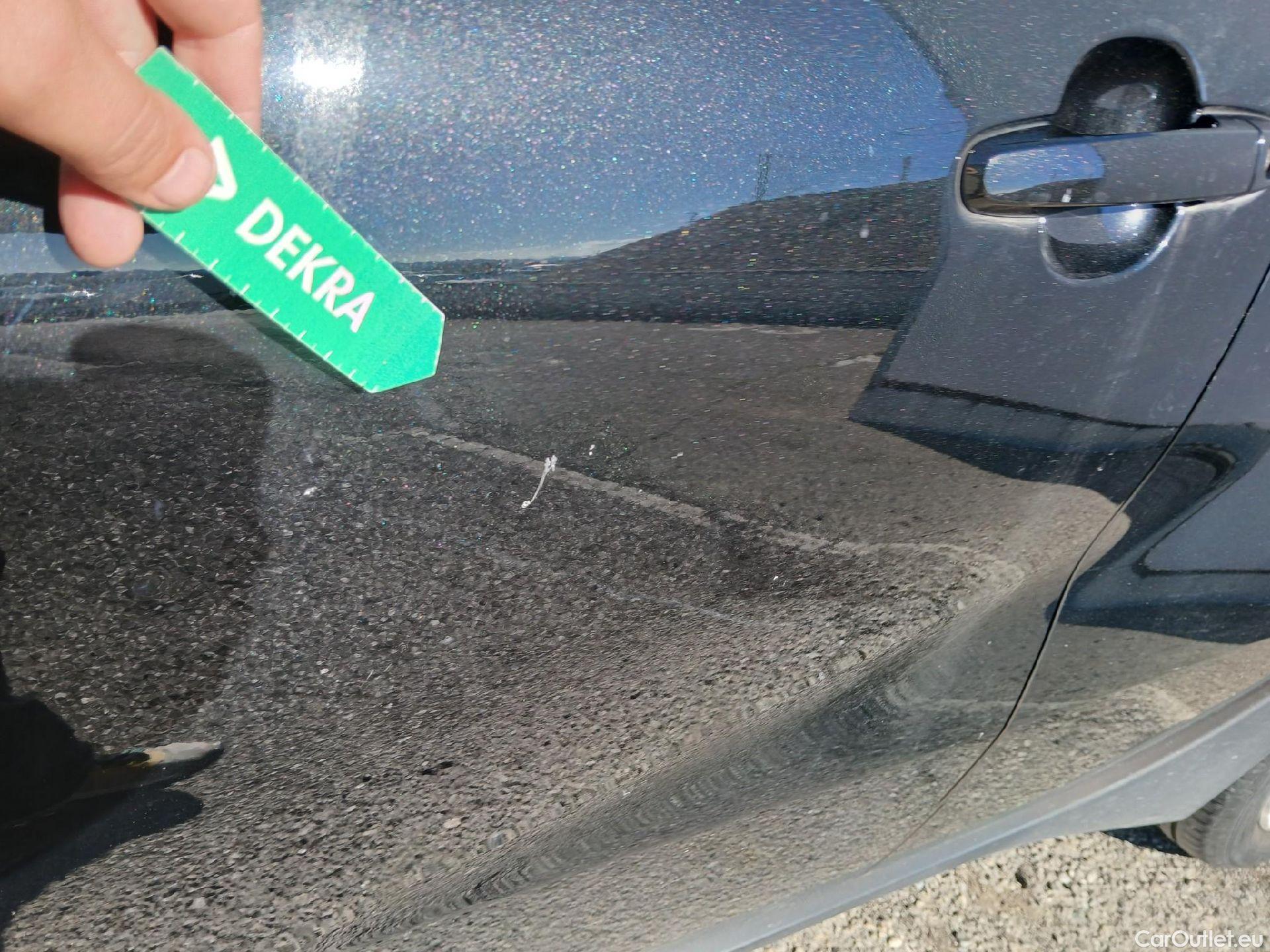  Toyota  Aygo X TOYOTA  Cross / 2022 / 5P / todoterreno 1.0 VVT-I 72CV Play #17