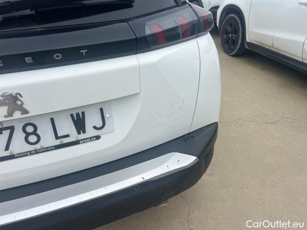  Peugeot  2008 PEUGEOT  / 2019 / 5P / todoterreno Allure BlueHDI 81kW (110CV) #8