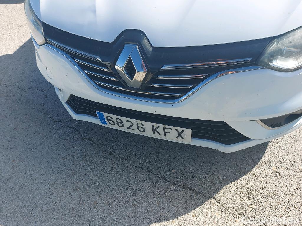  Renault  Megane RENAULT Mégane / 2015 / 5P / familiar Sp. Tourer Zen En. dCi 81kW (110CV) #23