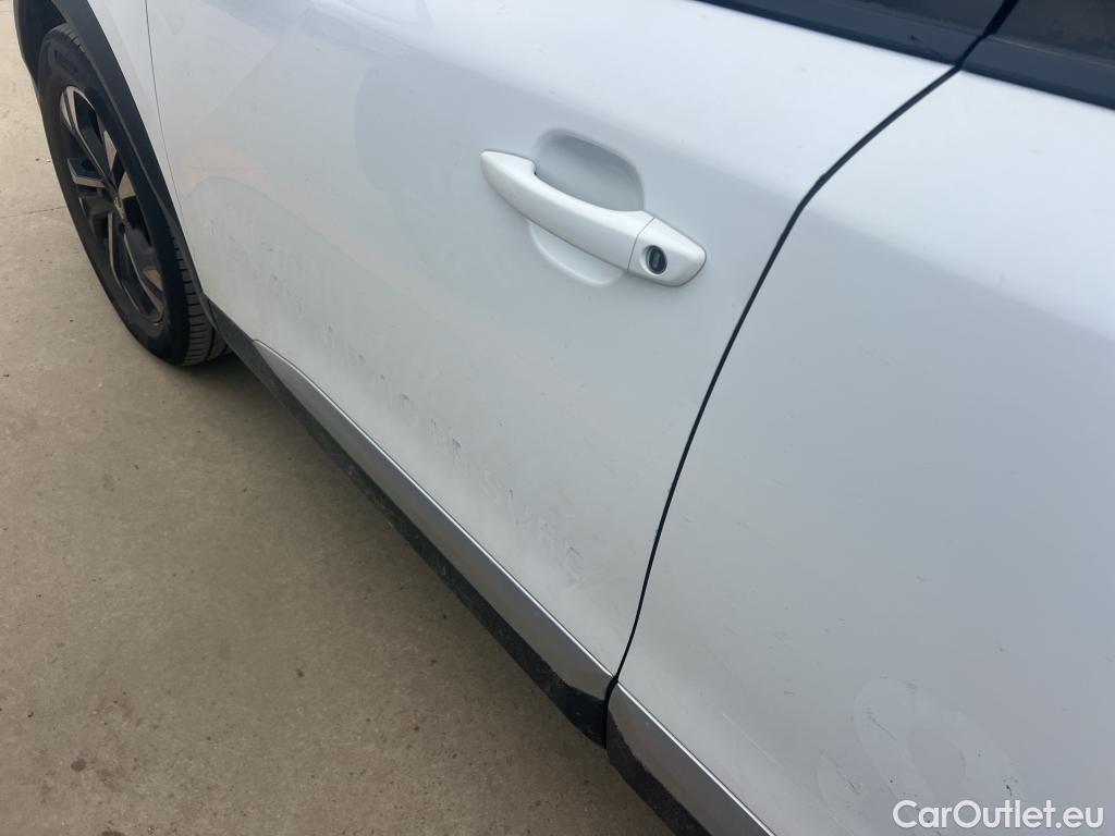  Peugeot  2008 PEUGEOT  / 2019 / 5P / todoterreno Allure BlueHDI 81kW (110CV) #12