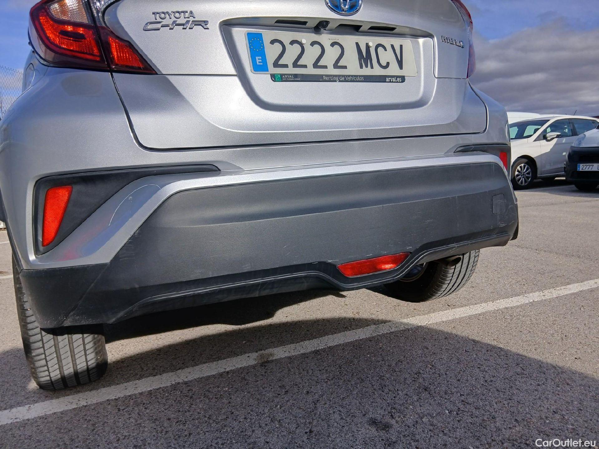  Toyota  C-HR TOYOTA  / 2019 / 5P / todoterreno 1.8 125H Active #20