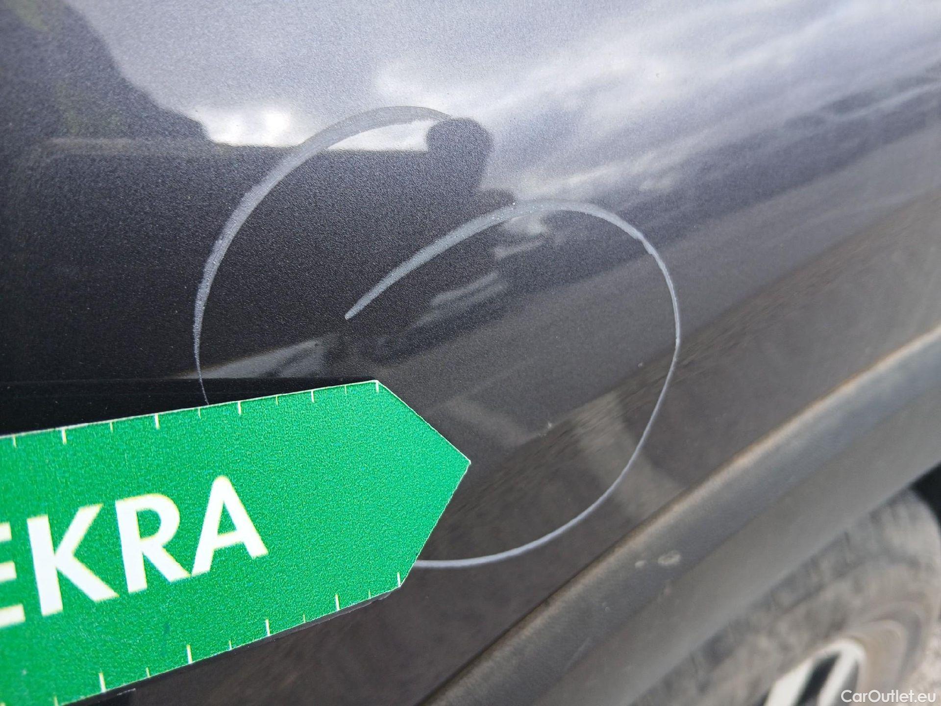  Volkswagen  T-CROSS VOLKSWAGEN  / 2018 / 5P / todoterreno Advance 1.0 TSI 81kW (110CV) #27