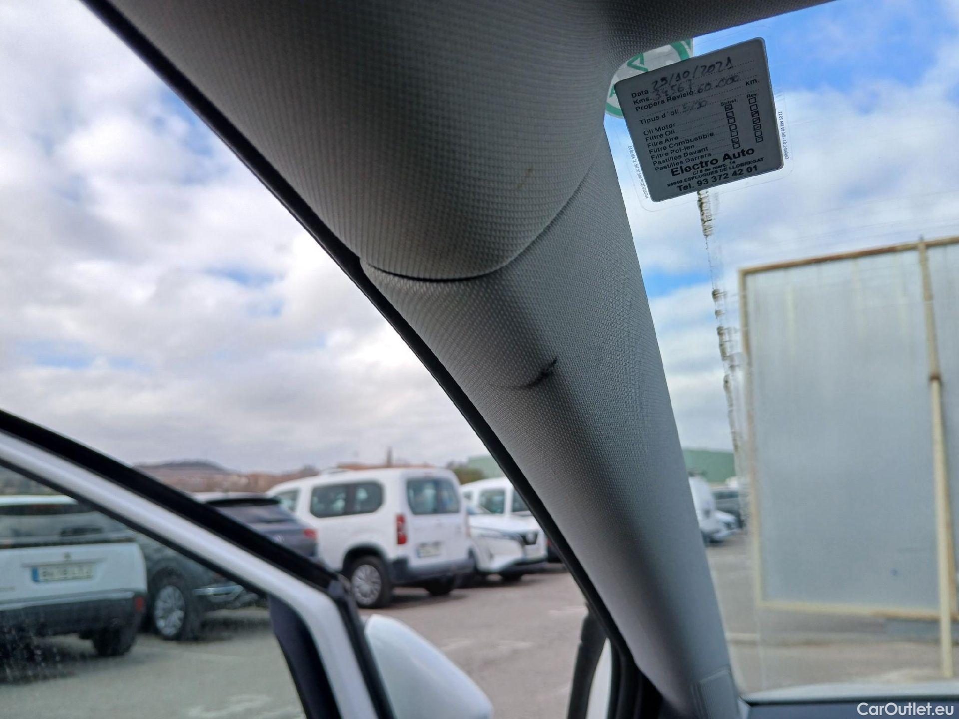  Volkswagen  Golf  VOLKSWAGEN / 2016 / 5P / berlina con portón Ready2Go 1.0 TSI 85kW (115CV) #1