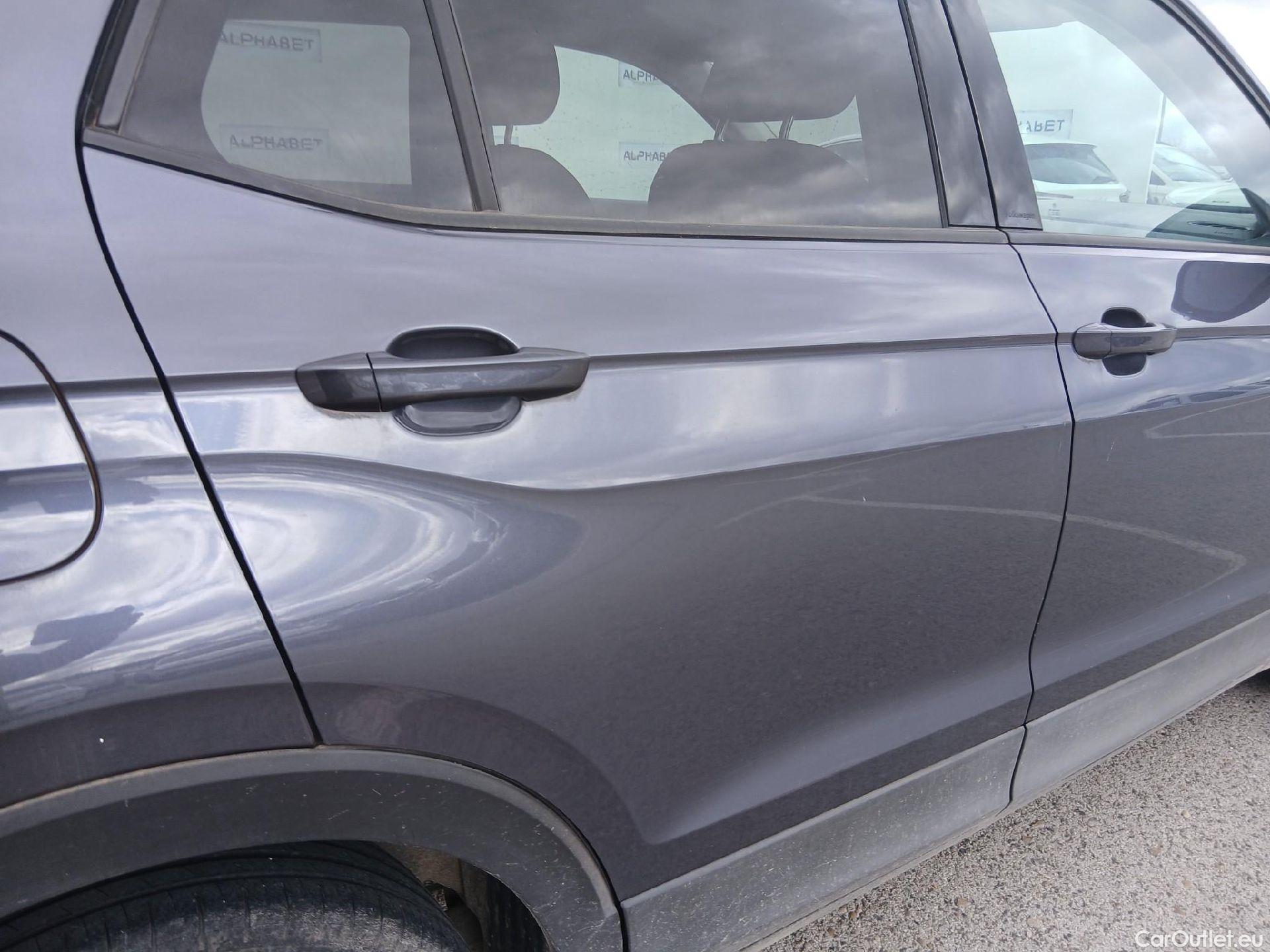  Volkswagen  T-CROSS VOLKSWAGEN  / 2018 / 5P / todoterreno Advance 1.0 TSI 81kW (110CV) #31