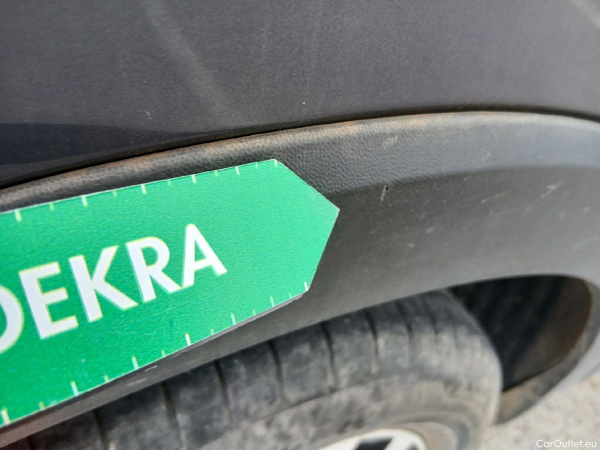  Volkswagen  T-CROSS VOLKSWAGEN  / 2018 / 5P / todoterreno Advance 1.0 TSI 81kW (110CV) #29