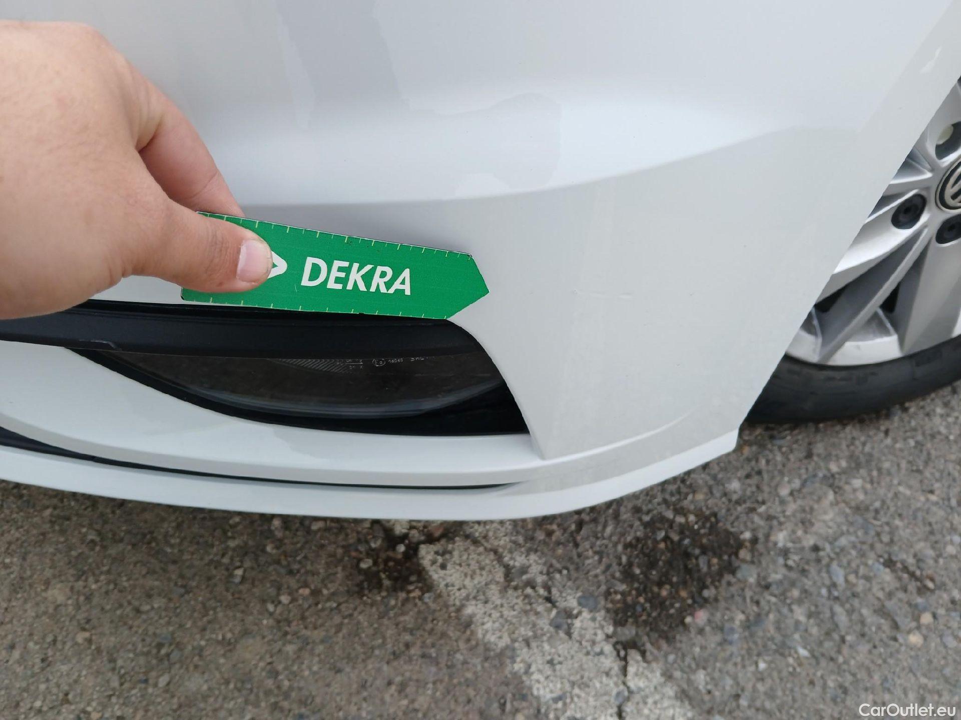  Volkswagen  Golf  VOLKSWAGEN / 2016 / 5P / berlina con portón Ready2Go 1.0 TSI 85kW (115CV) #10