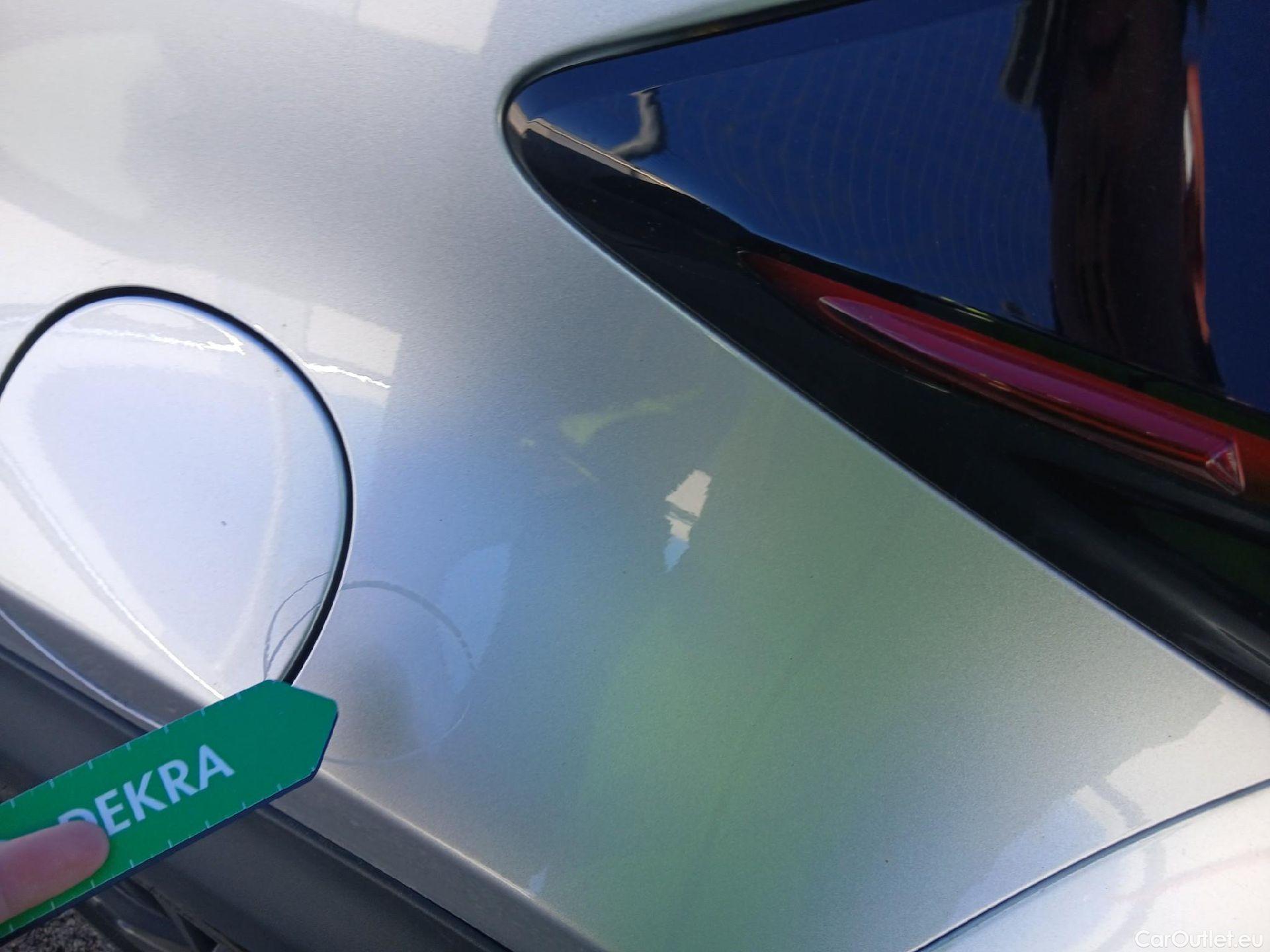  Toyota  Yaris Cross TOYOTA  / 2021 / 5P / todoterreno 1.5 120H Adventure #10