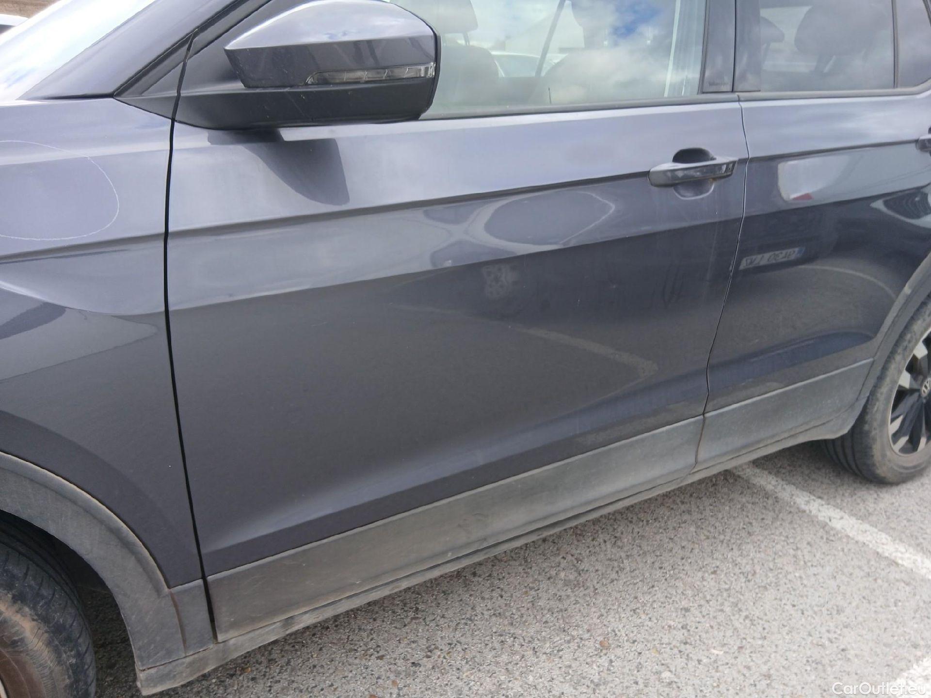  Volkswagen  T-CROSS VOLKSWAGEN  / 2018 / 5P / todoterreno Advance 1.0 TSI 81kW (110CV) #12