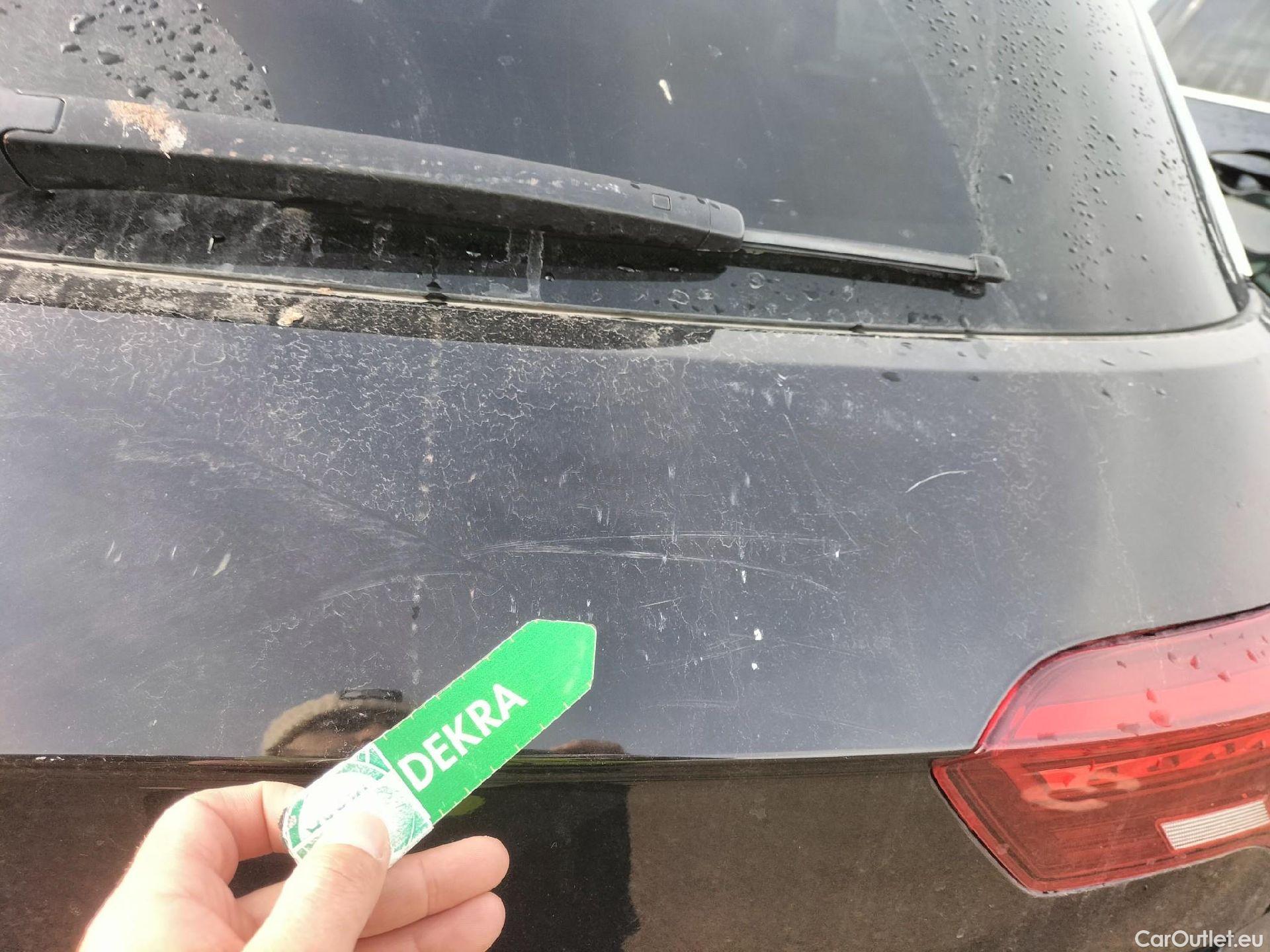  Volkswagen  T-ROC VOLKSWAGEN  / 2017 / 5P / todoterreno Advance R-Line 1.0 TSI 81kW (110CV) #28