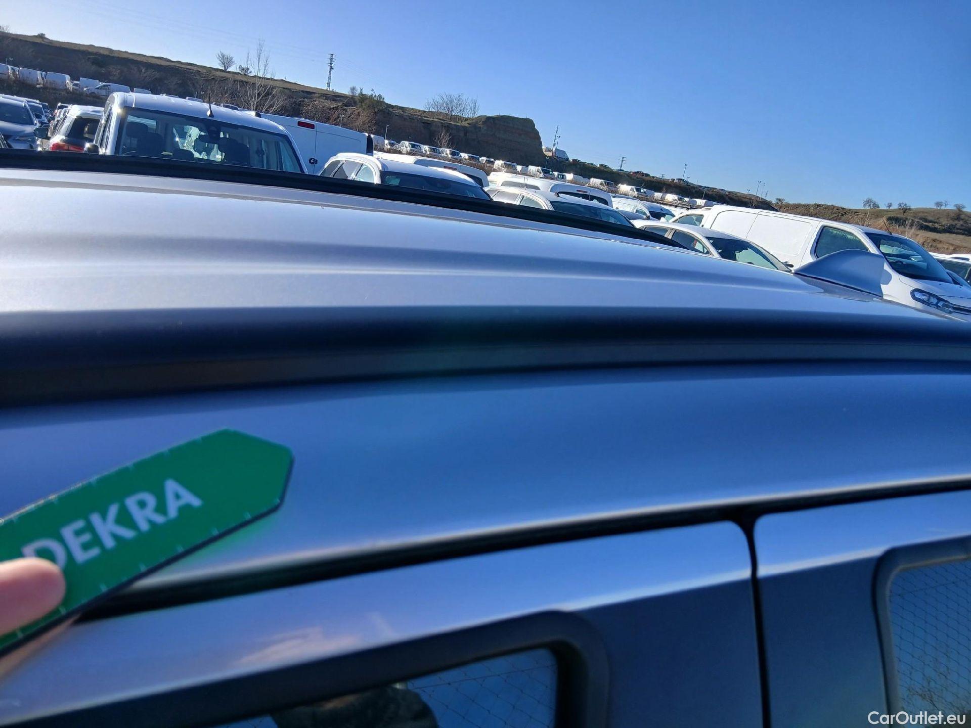  Toyota  Yaris Cross TOYOTA  / 2021 / 5P / todoterreno 1.5 120H Adventure #18