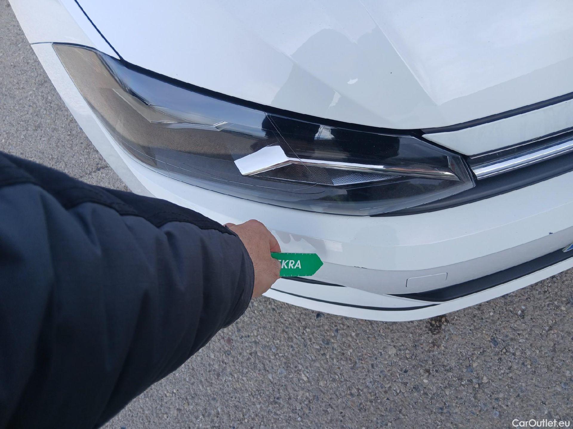  Volkswagen  Polo VOLKSWAGEN  / 2017 / 5P / berlina con portón Advance 1.0 TSI 70kW (95CV) #1