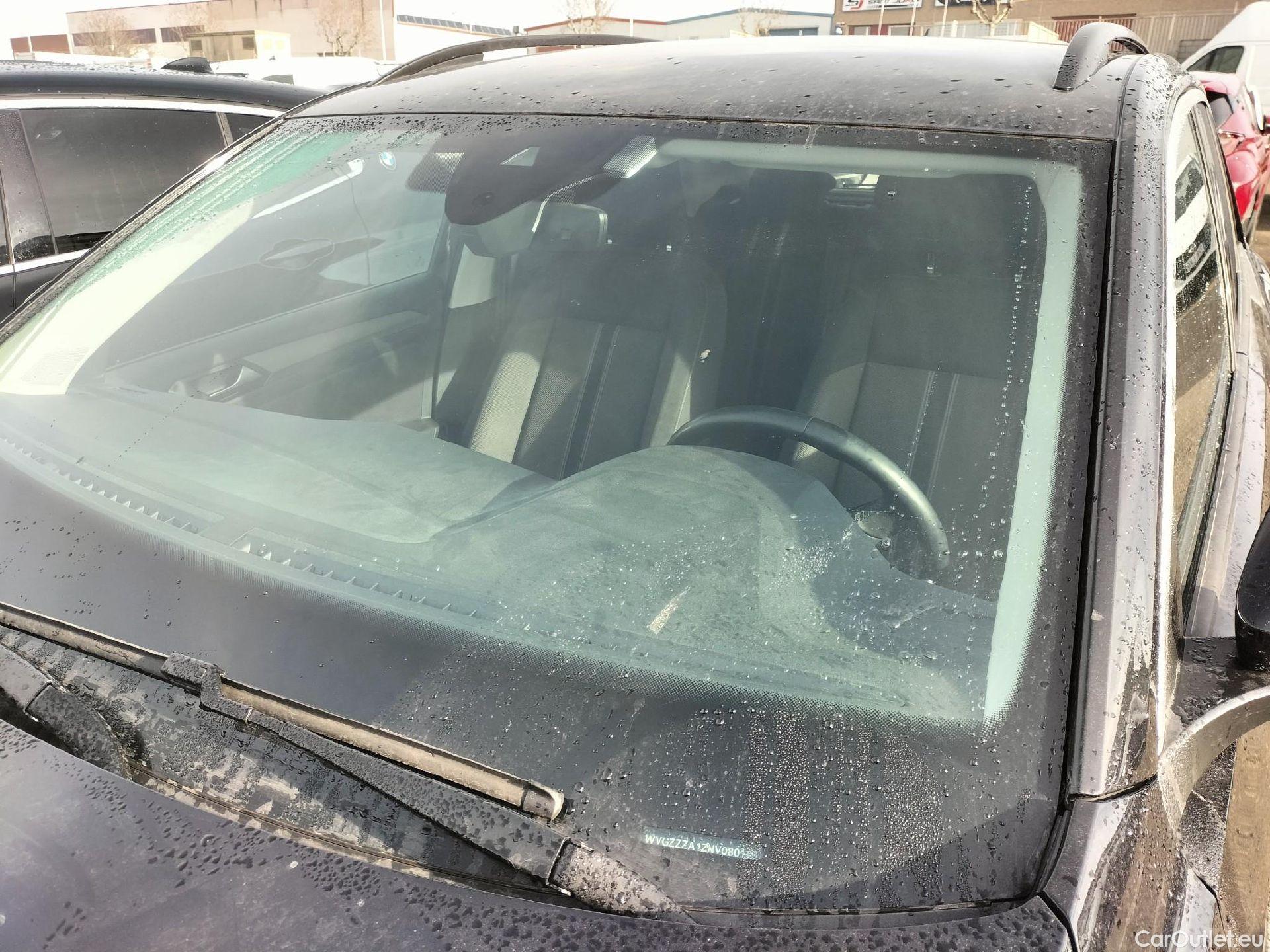  Volkswagen  T-ROC VOLKSWAGEN  / 2017 / 5P / todoterreno Advance R-Line 1.0 TSI 81kW (110CV) #12