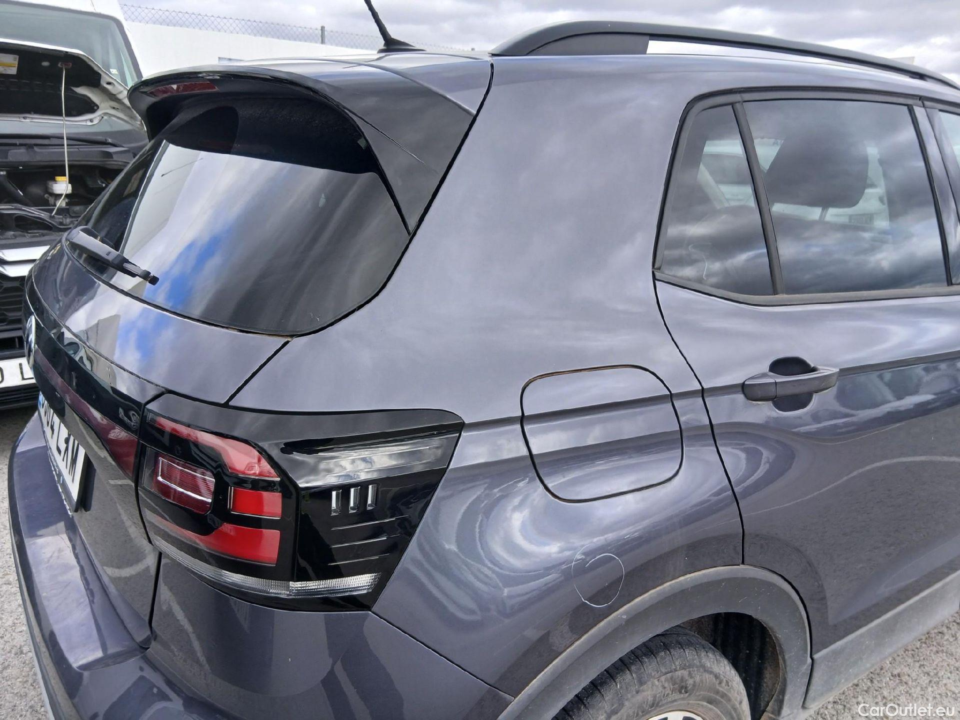  Volkswagen  T-CROSS VOLKSWAGEN  / 2018 / 5P / todoterreno Advance 1.0 TSI 81kW (110CV) #28