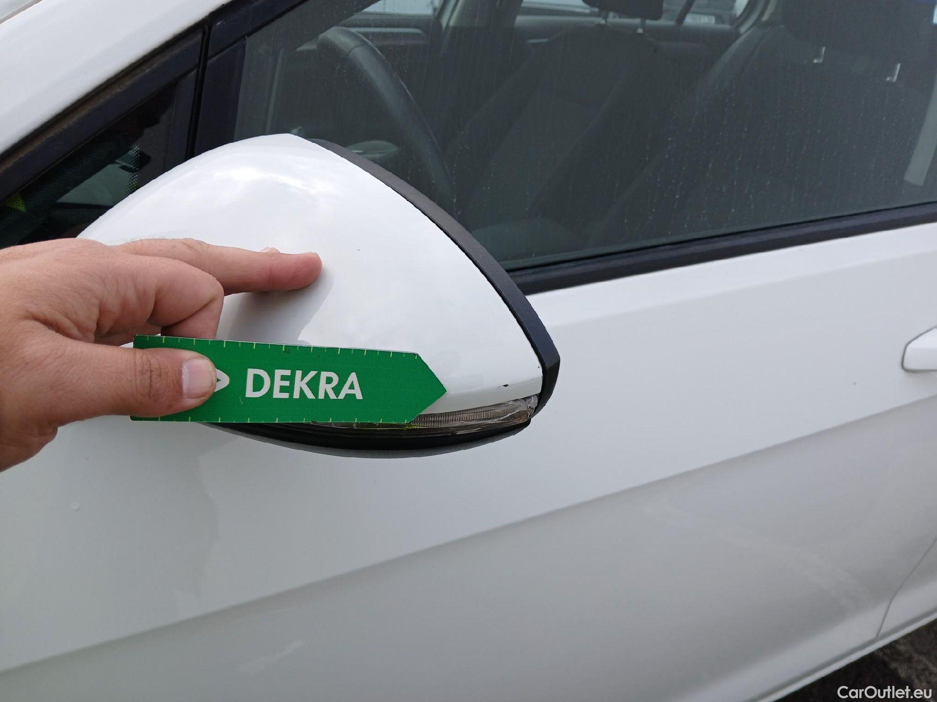  Volkswagen  Golf  VOLKSWAGEN / 2016 / 5P / berlina con portón Ready2Go 1.0 TSI 85kW (115CV) #12