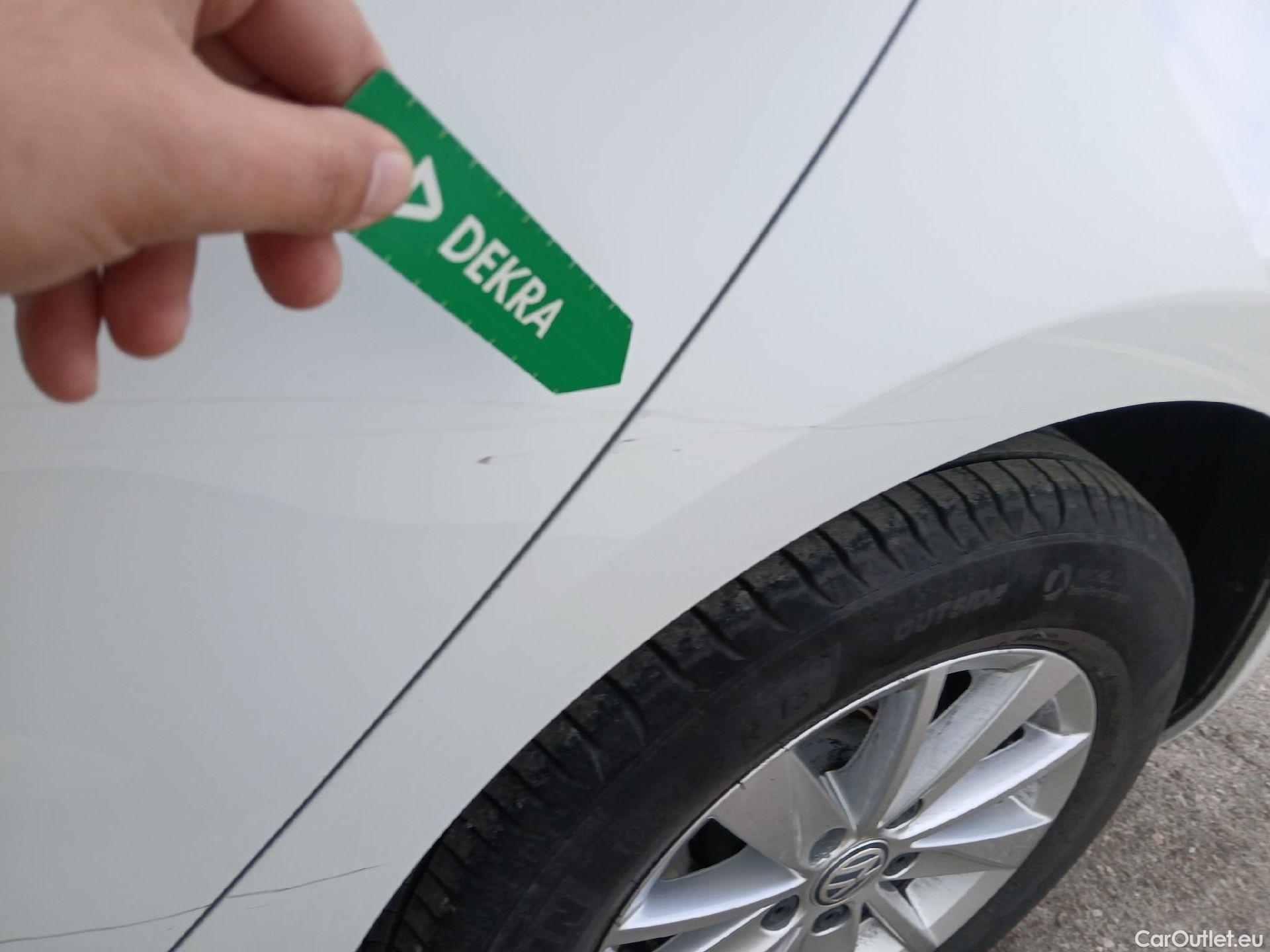  Volkswagen  Golf  VOLKSWAGEN / 2016 / 5P / berlina con portón Ready2Go 1.0 TSI 85kW (115CV) #20