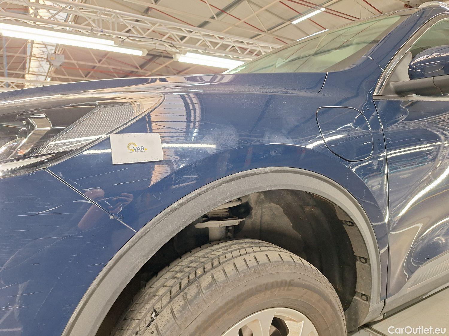  Ford  Kuga Ford,  '19, Ford  2.5i PHEV Aut. 165kW Titanium 5d #30