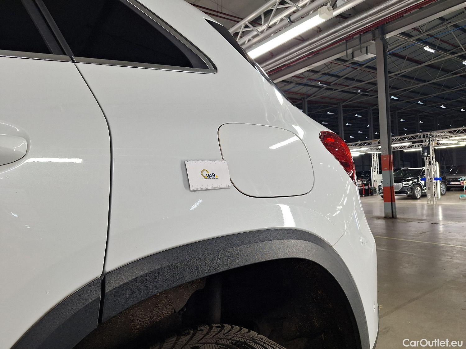  Mercedes  GLA Mercedes,  '20 PHEV, Mercedes-Benz   250e Business Solution 5d #26