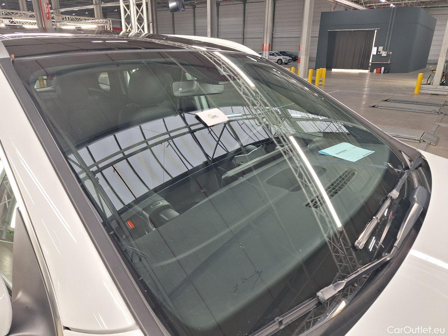  Mercedes  GLA Mercedes,  '20 PHEV, Mercedes-Benz   250e Business Solution 5d #39